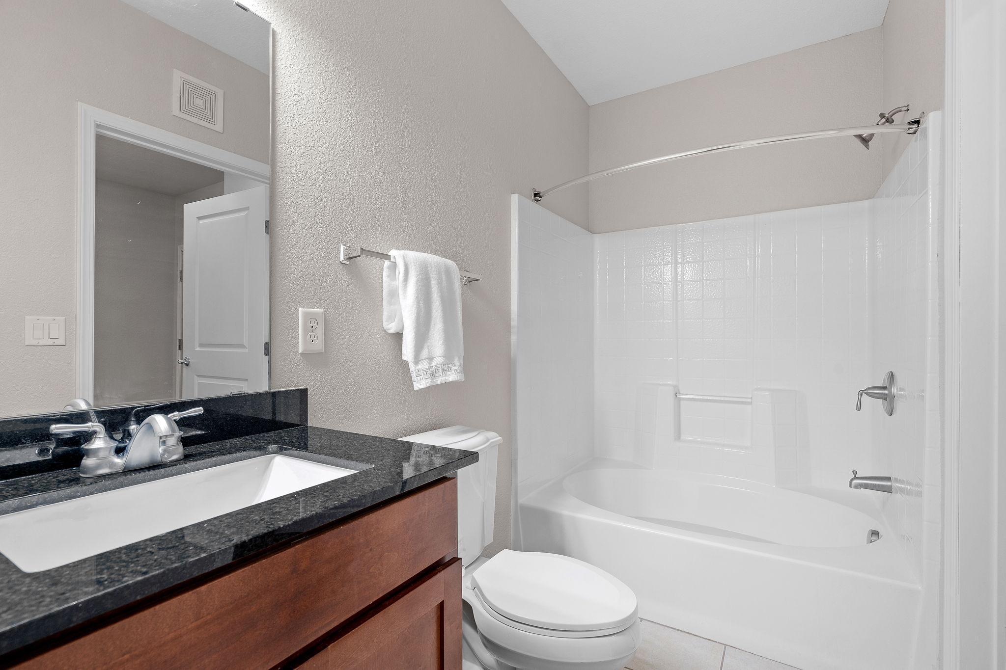 1155 Ford Road Unit: 211