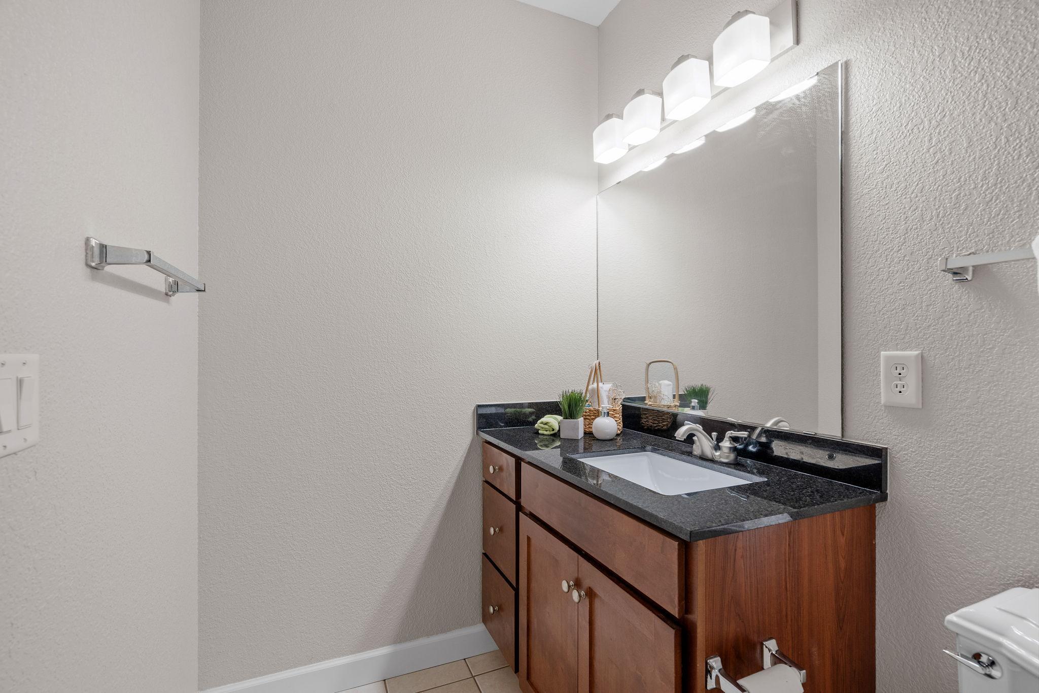 1155 Ford Road Unit: 211