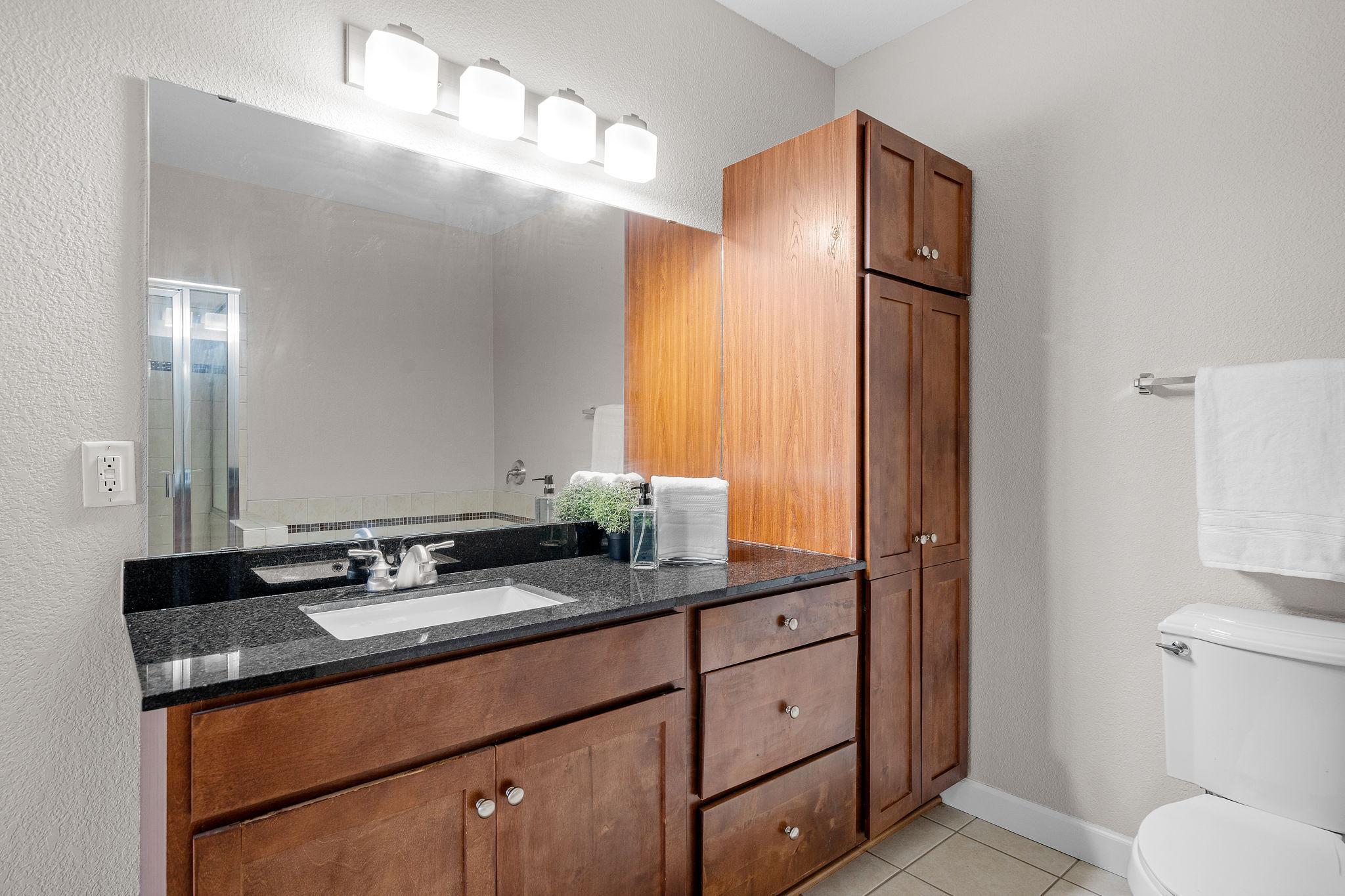 1155 Ford Road Unit: 211