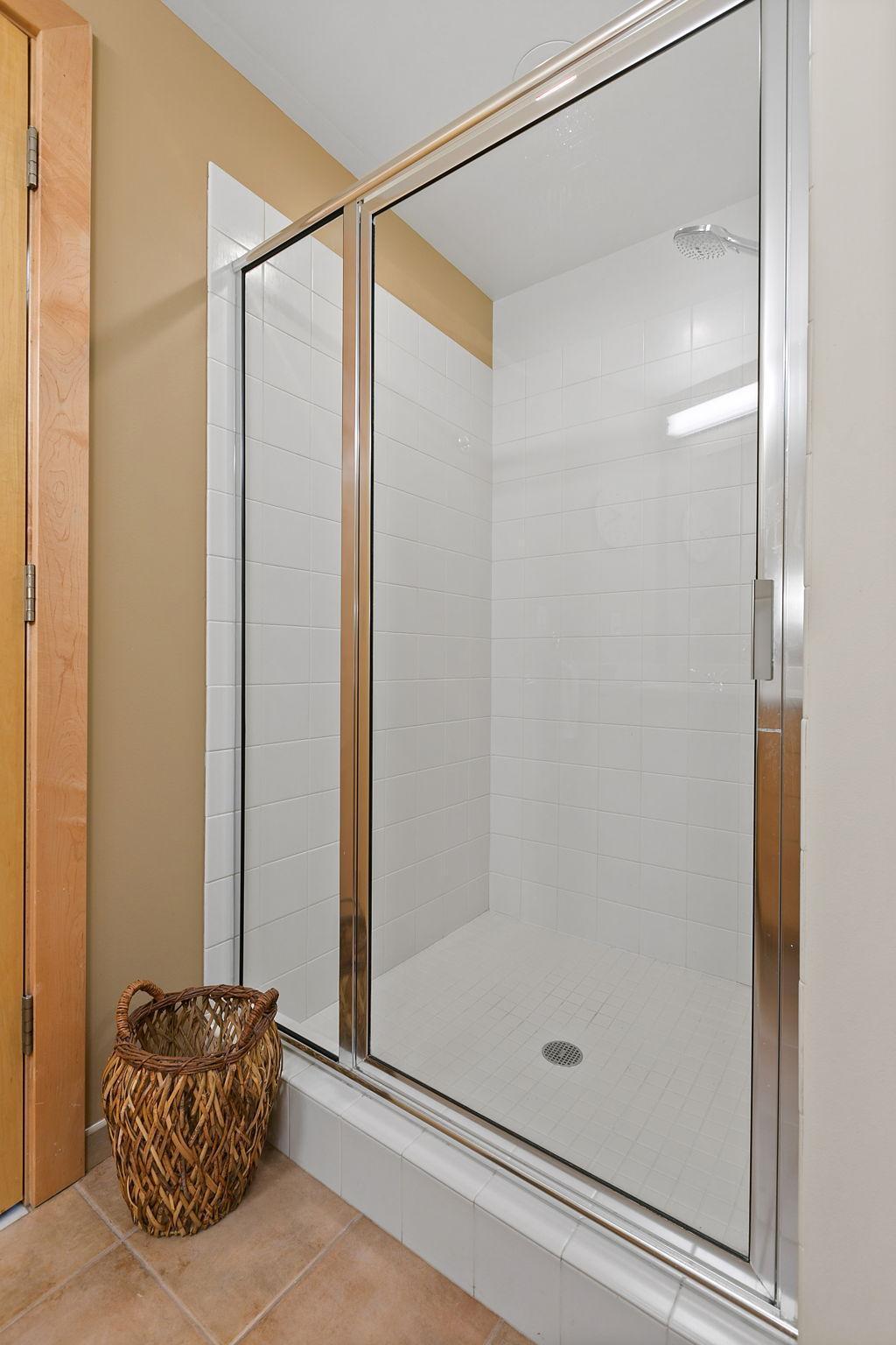 111 4th Avenue N Unit: 503