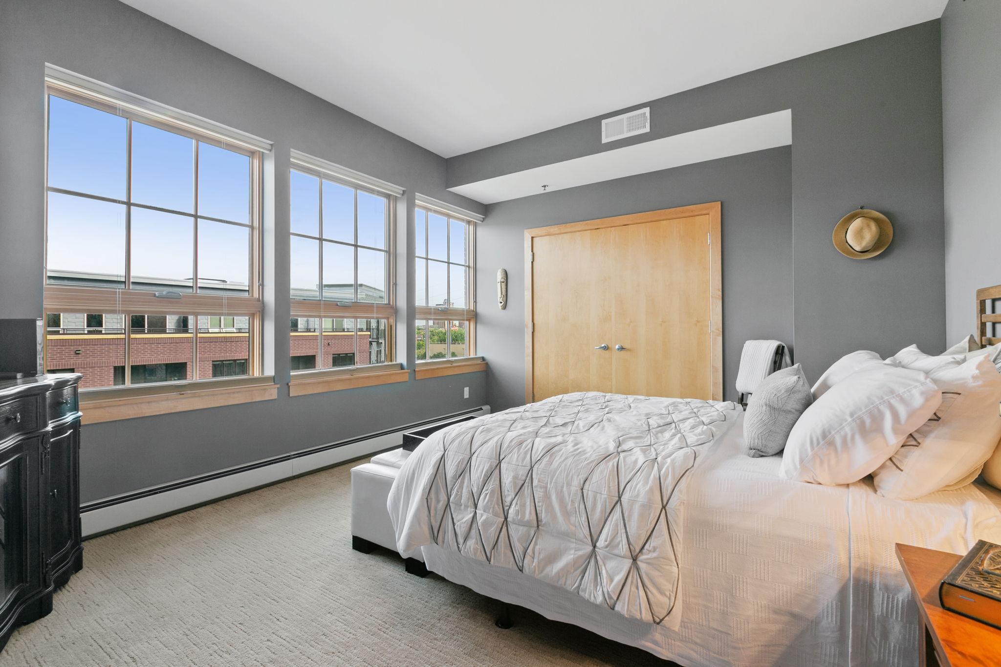 111 4th Avenue N Unit: 503