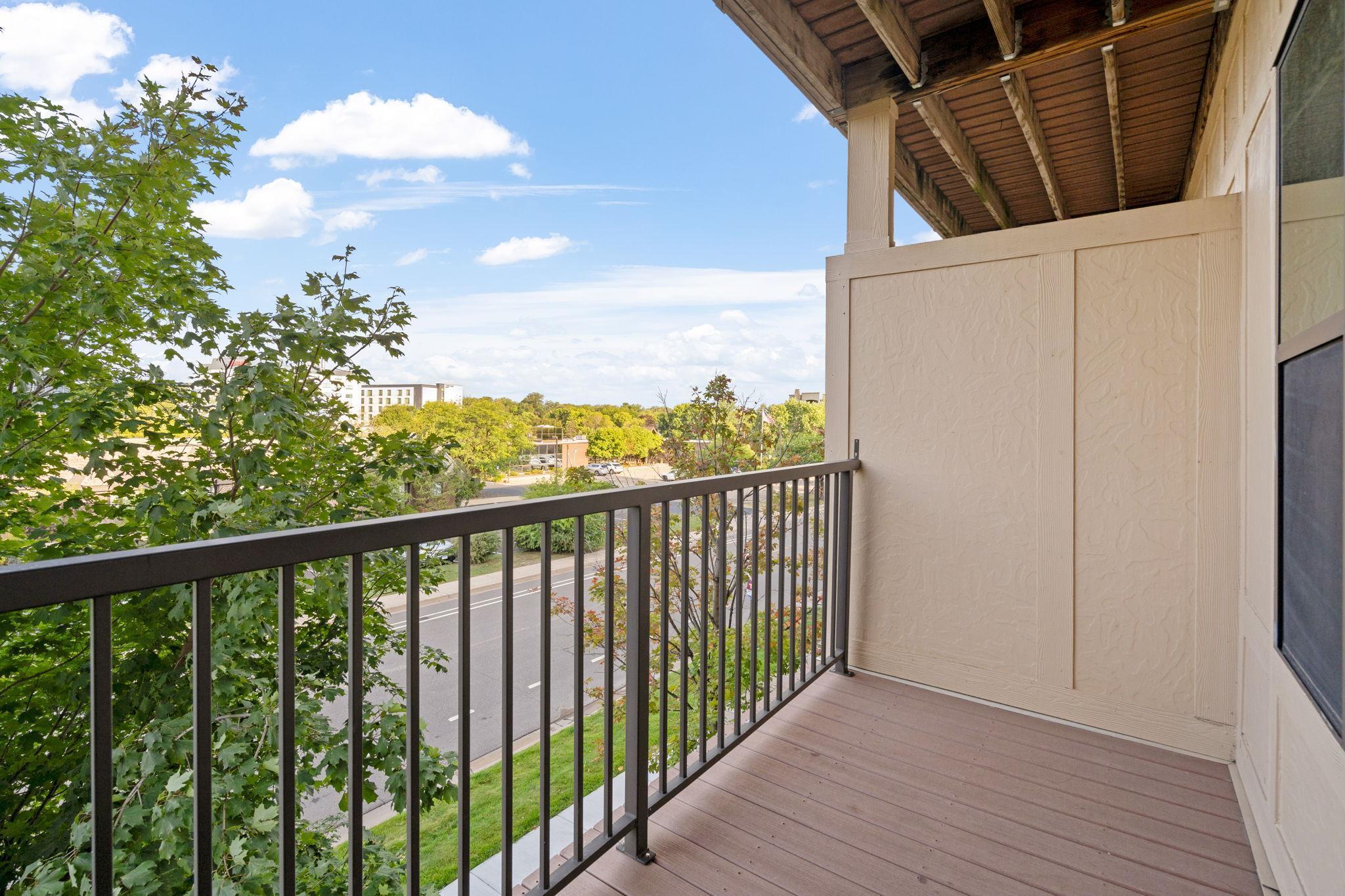 1155 Ford Road Unit: 413