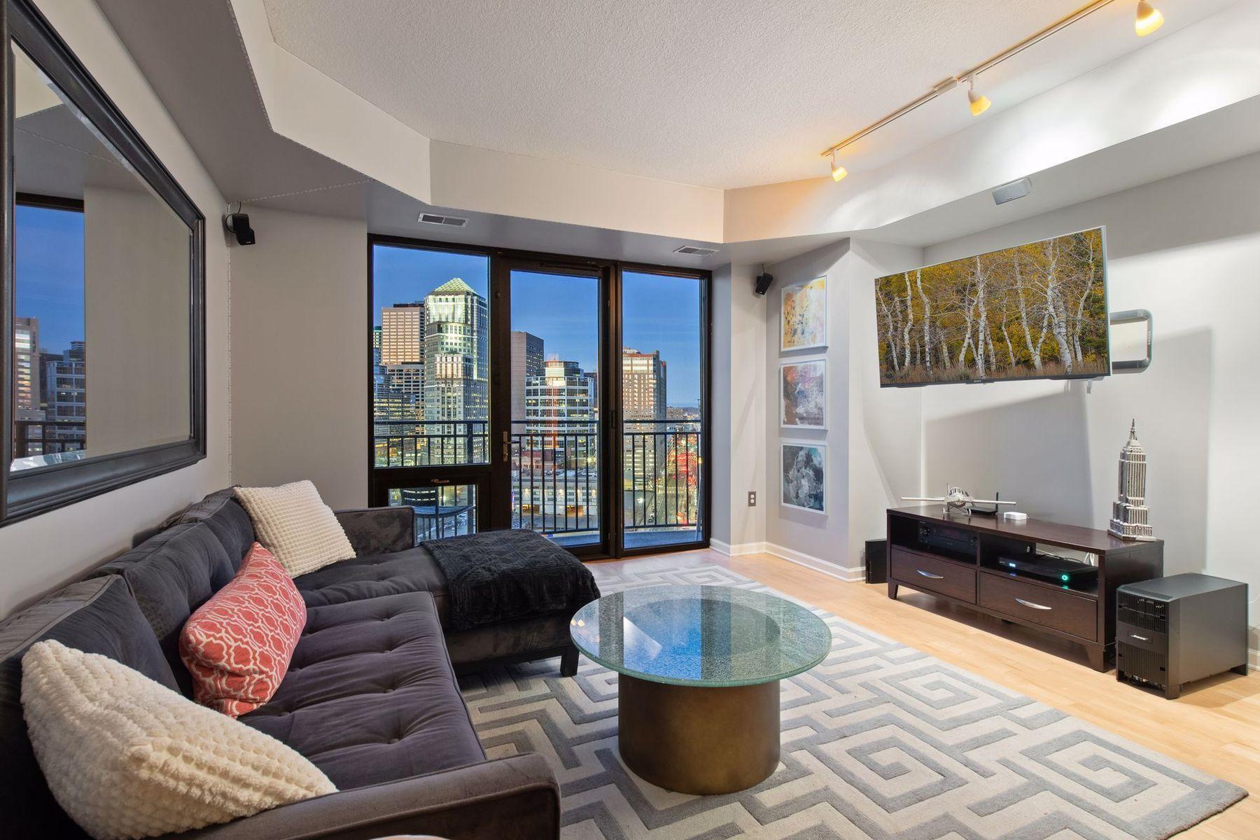 500 E Grant Street Unit: 1503