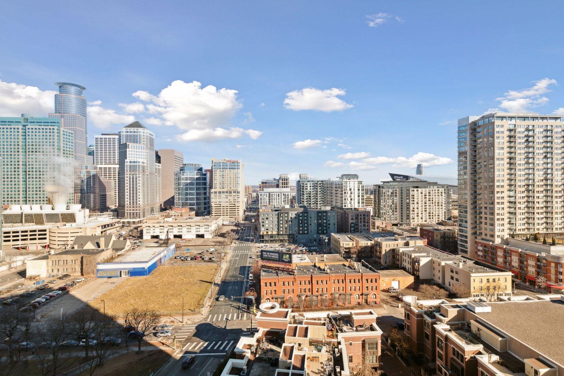 500 E Grant Street Unit: 1503