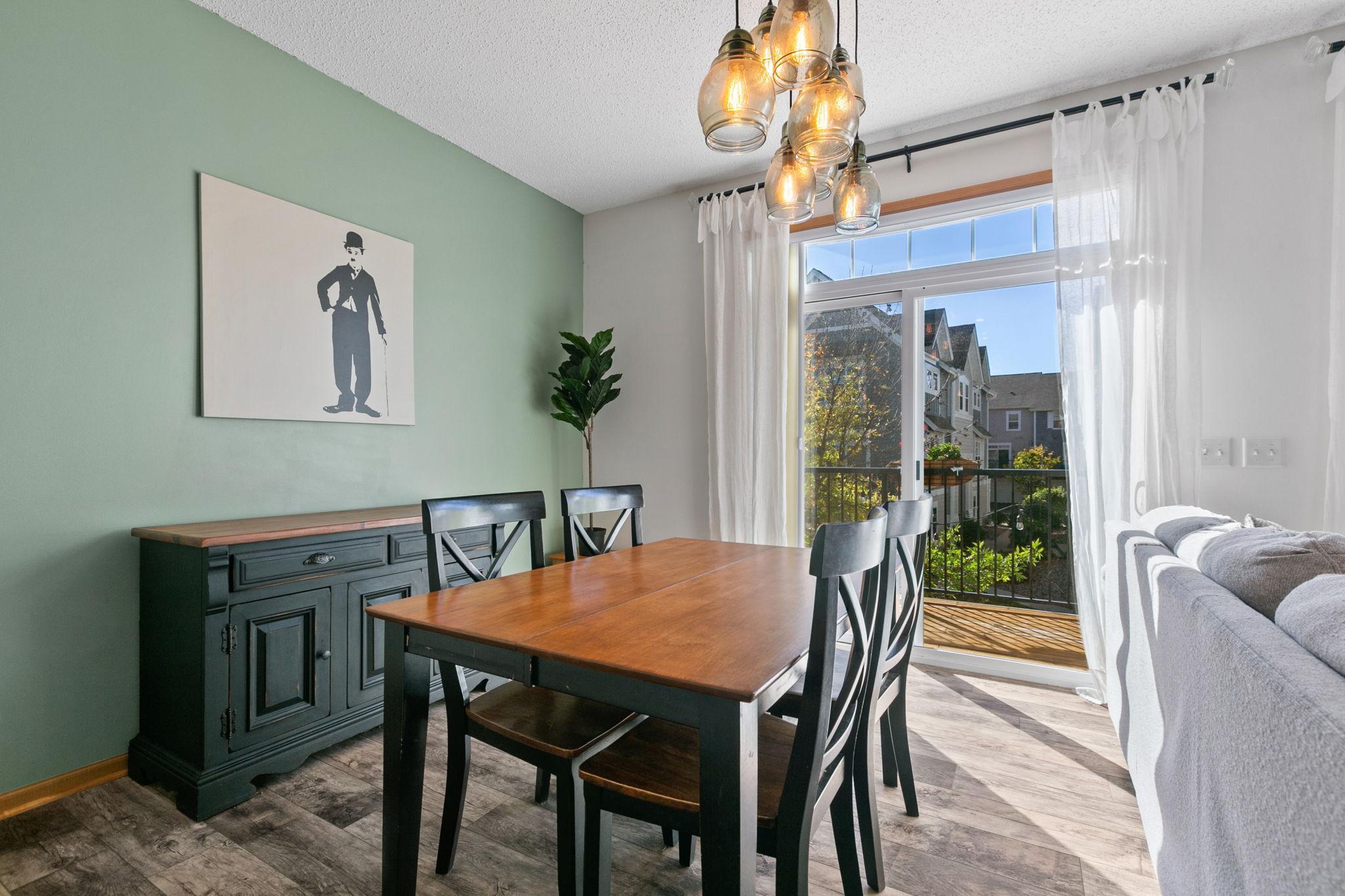 15593 Early Bird Circle Unit: 307