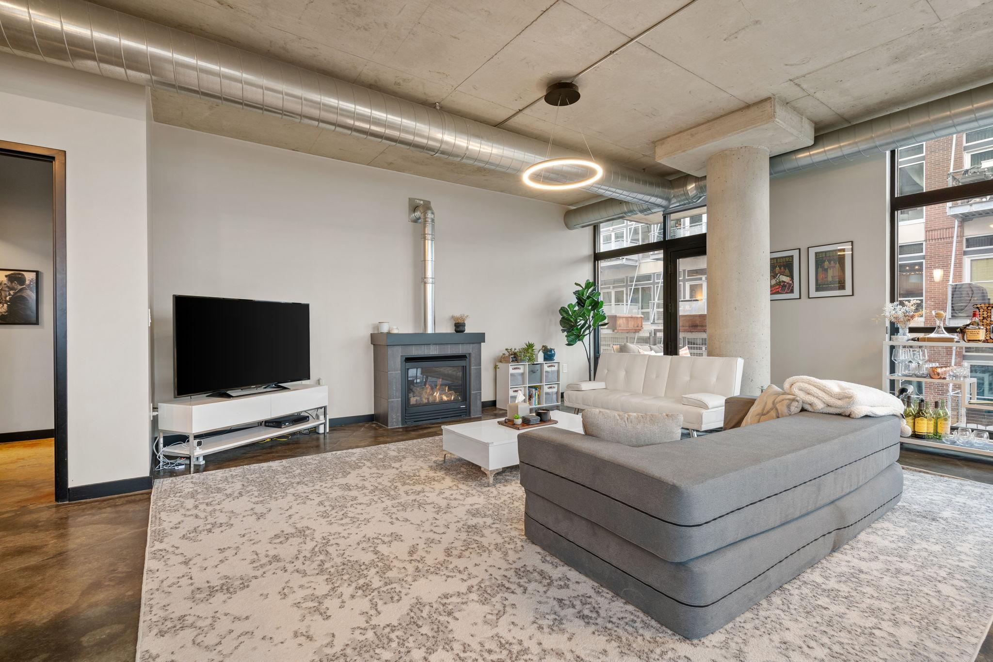 720 N 4th Street Unit: 302