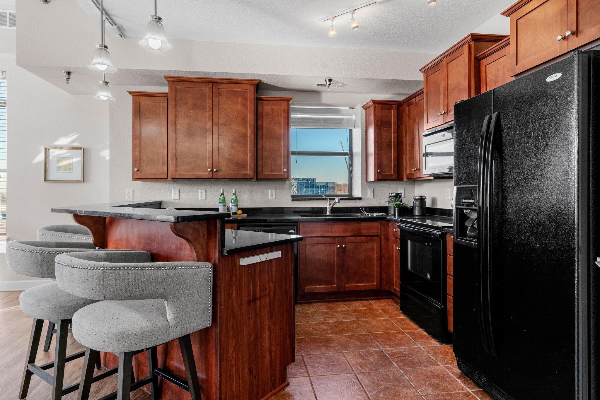 1155 Ford Road Unit: 516