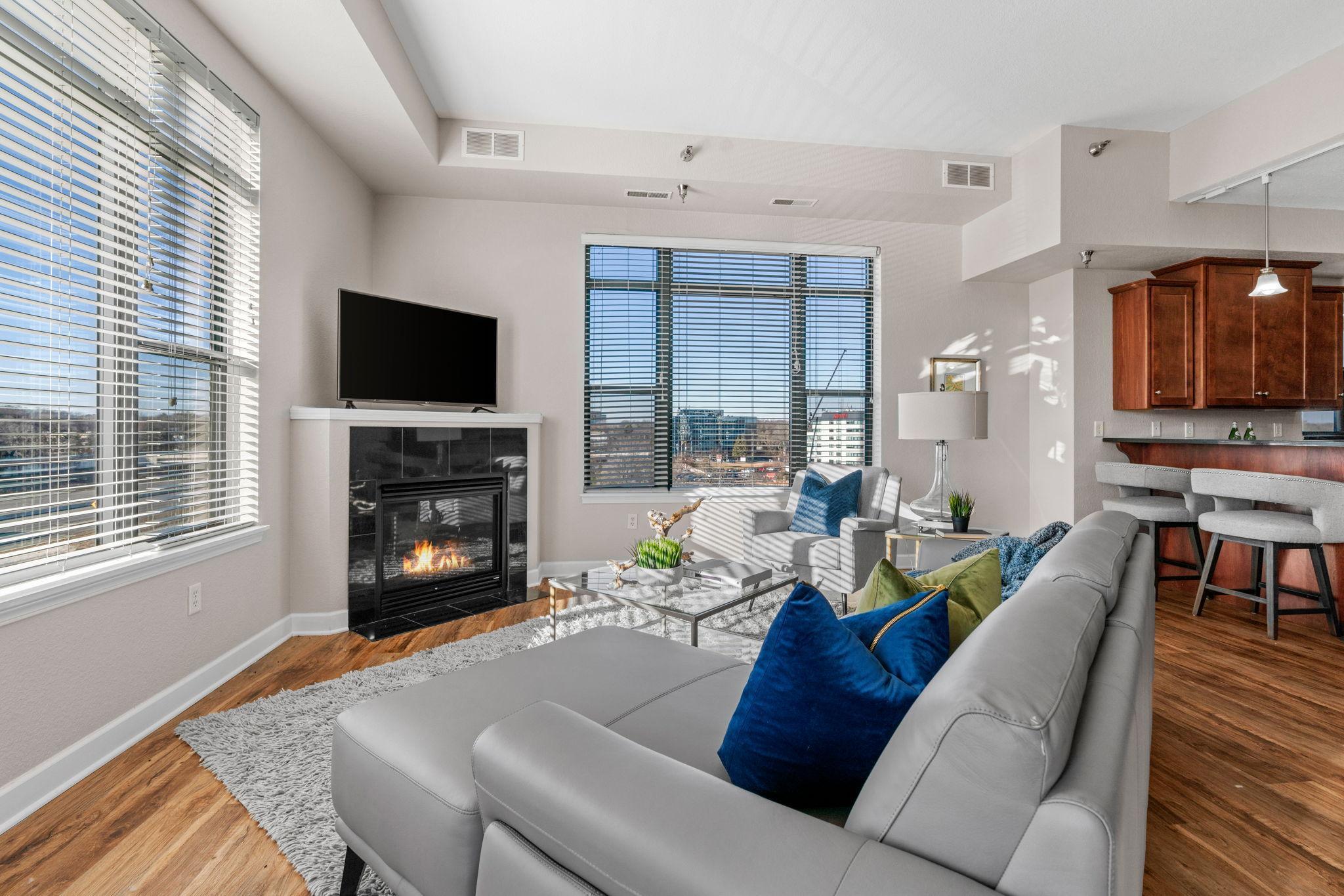 1155 Ford Road Unit: 516