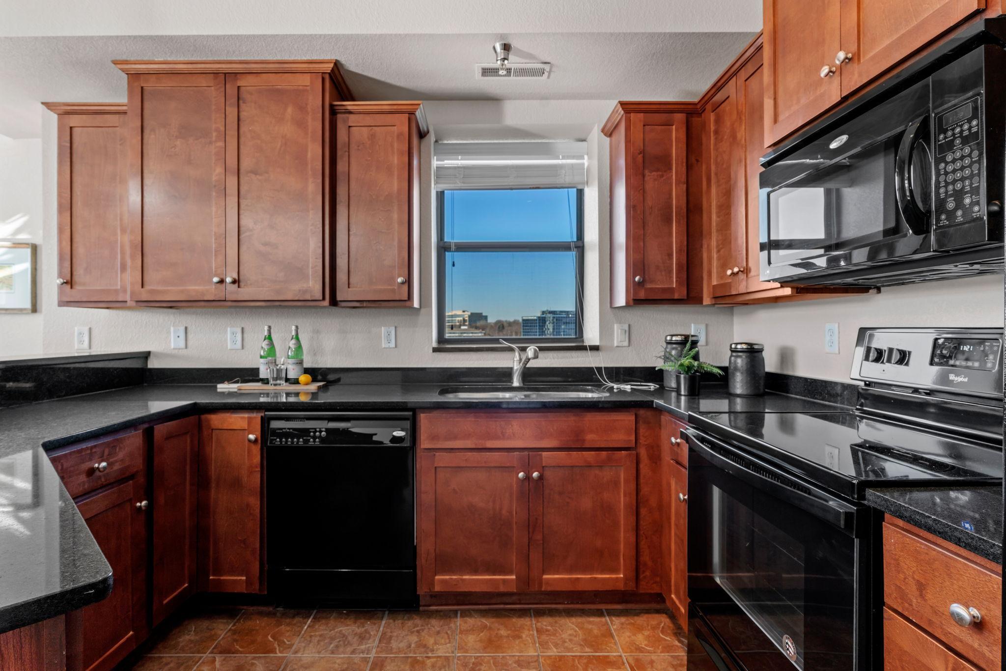 1155 Ford Road Unit: 516