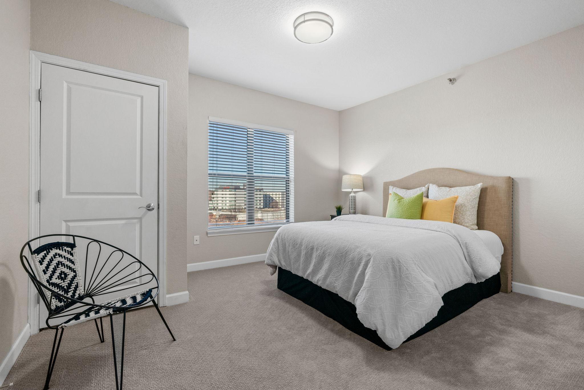 1155 Ford Road Unit: 516