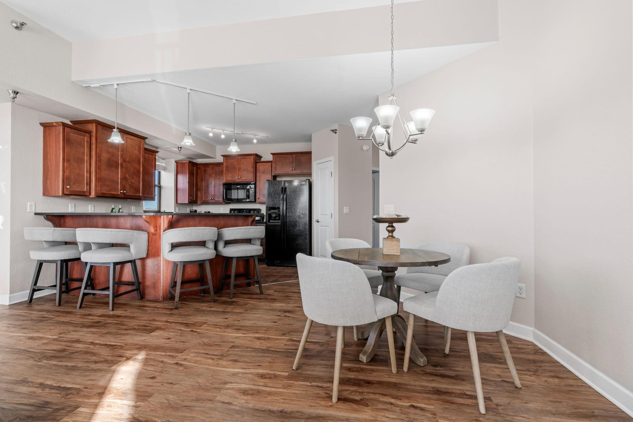 1155 Ford Road Unit: 516