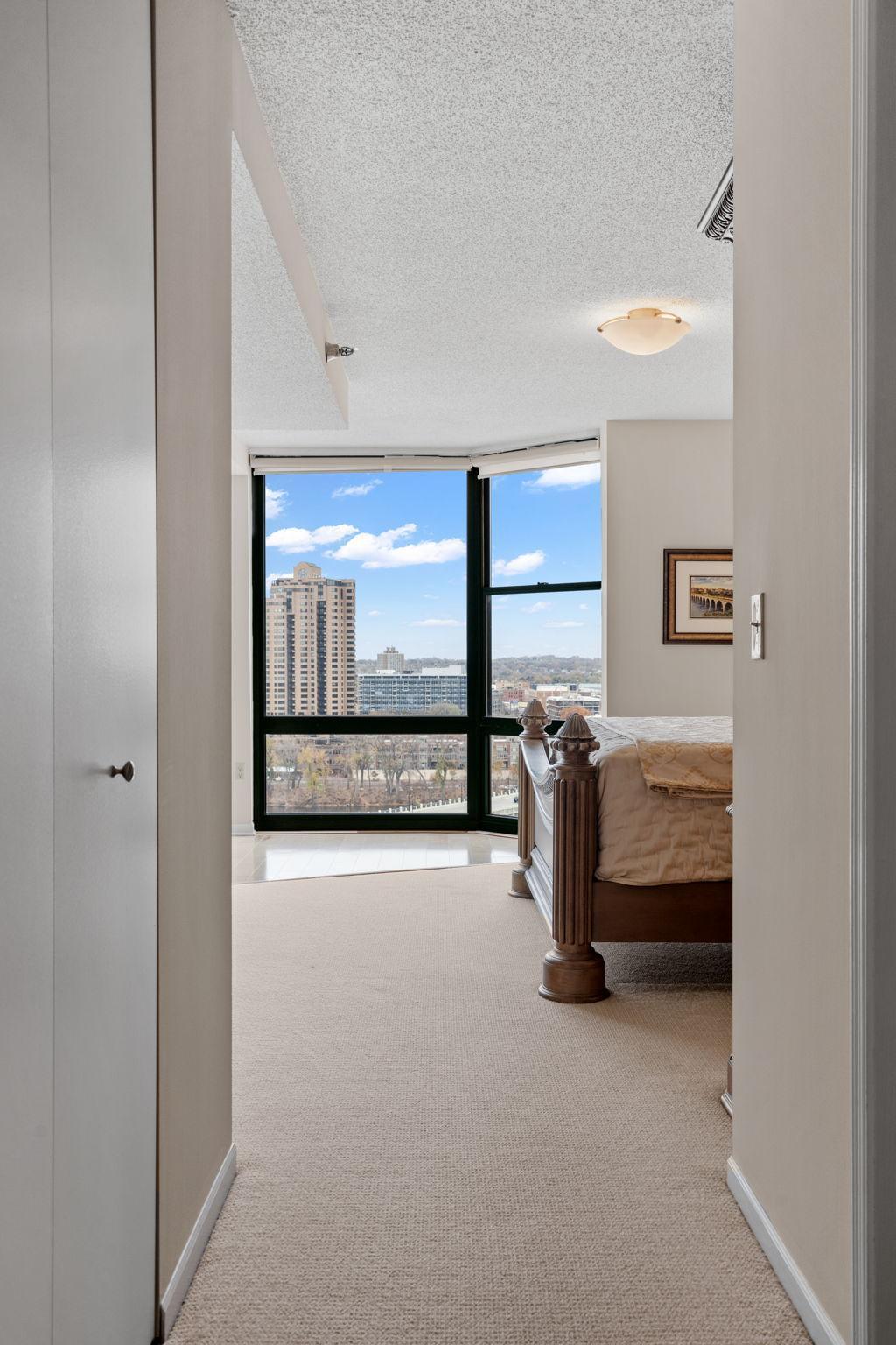 401 1st Street S Unit: 1612