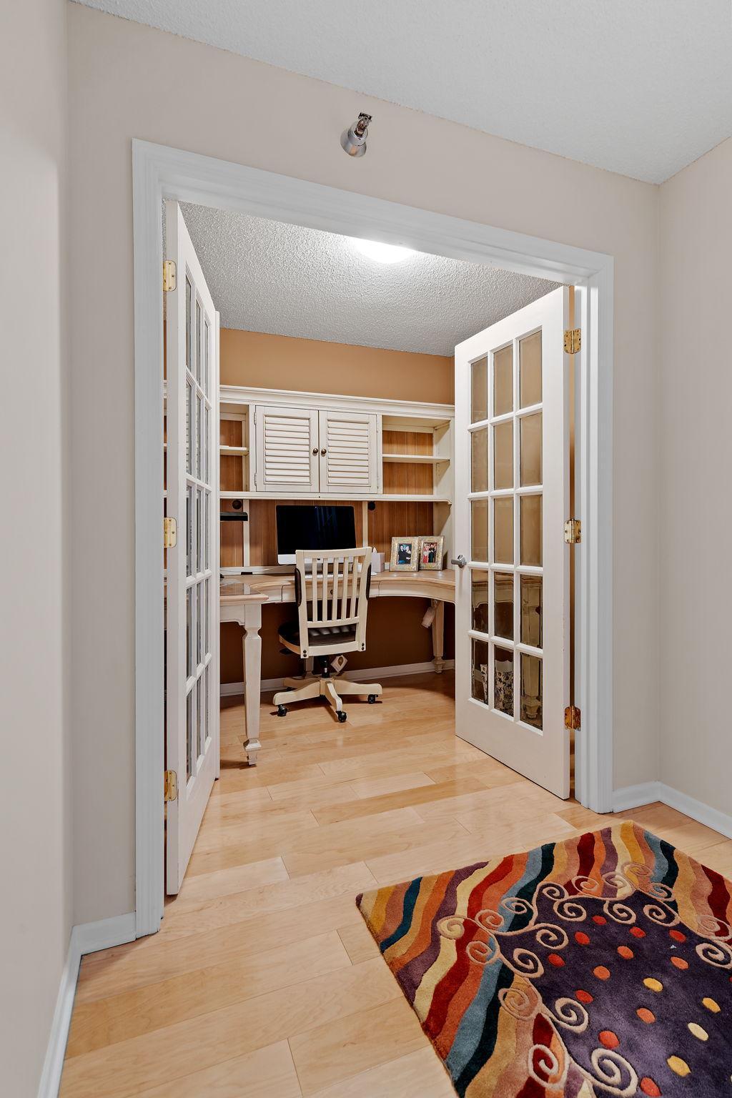 401 1st Street S Unit: 1612