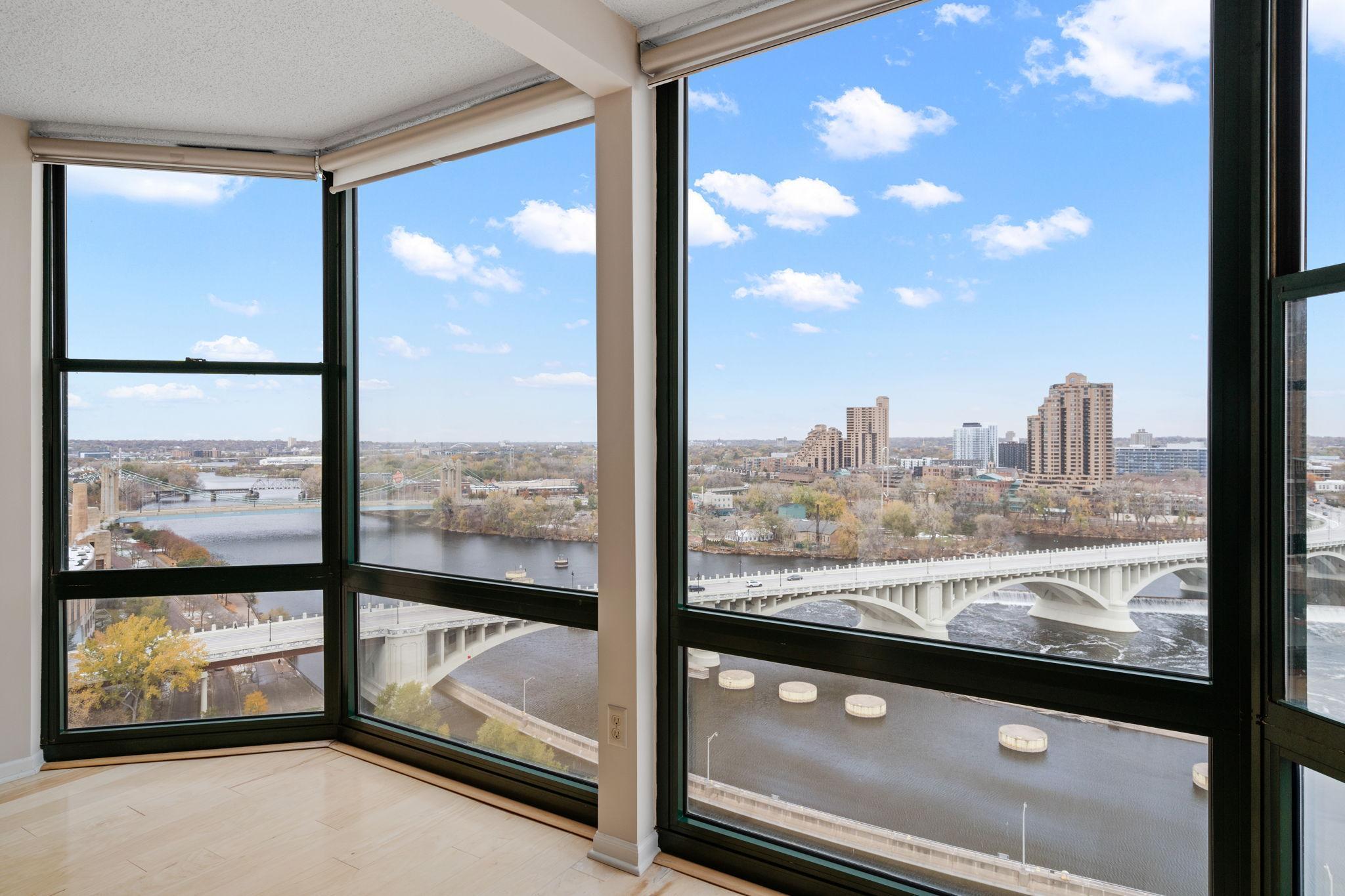 401 1st Street S Unit: 1612