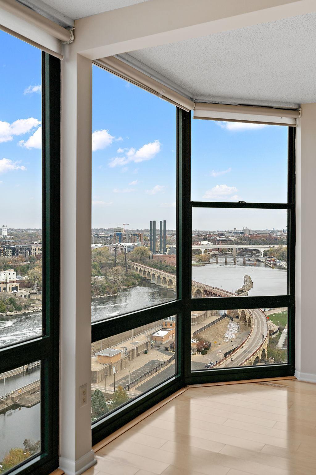 401 1st Street S Unit: 1612