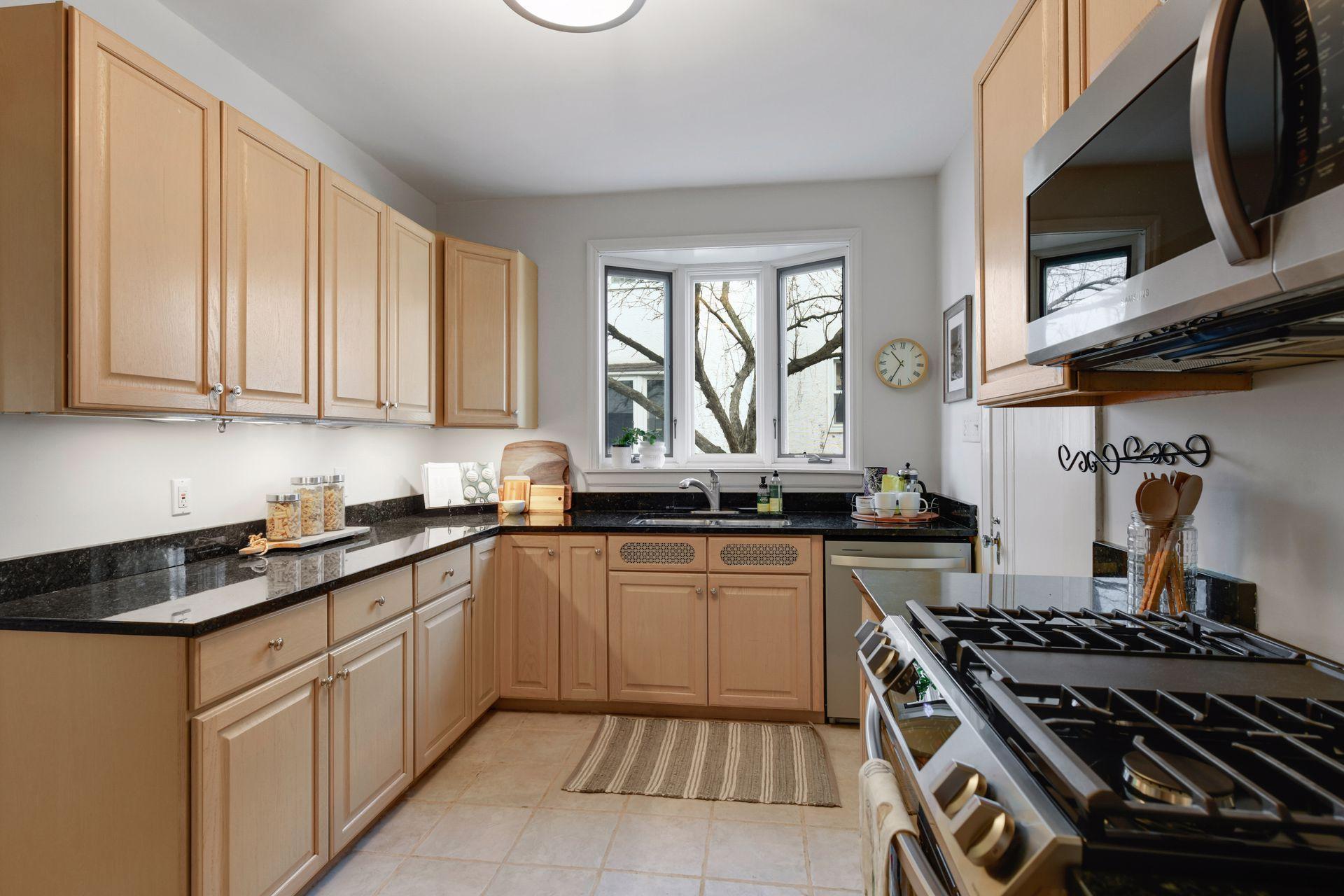 3509 Irving Avenue S Unit: A