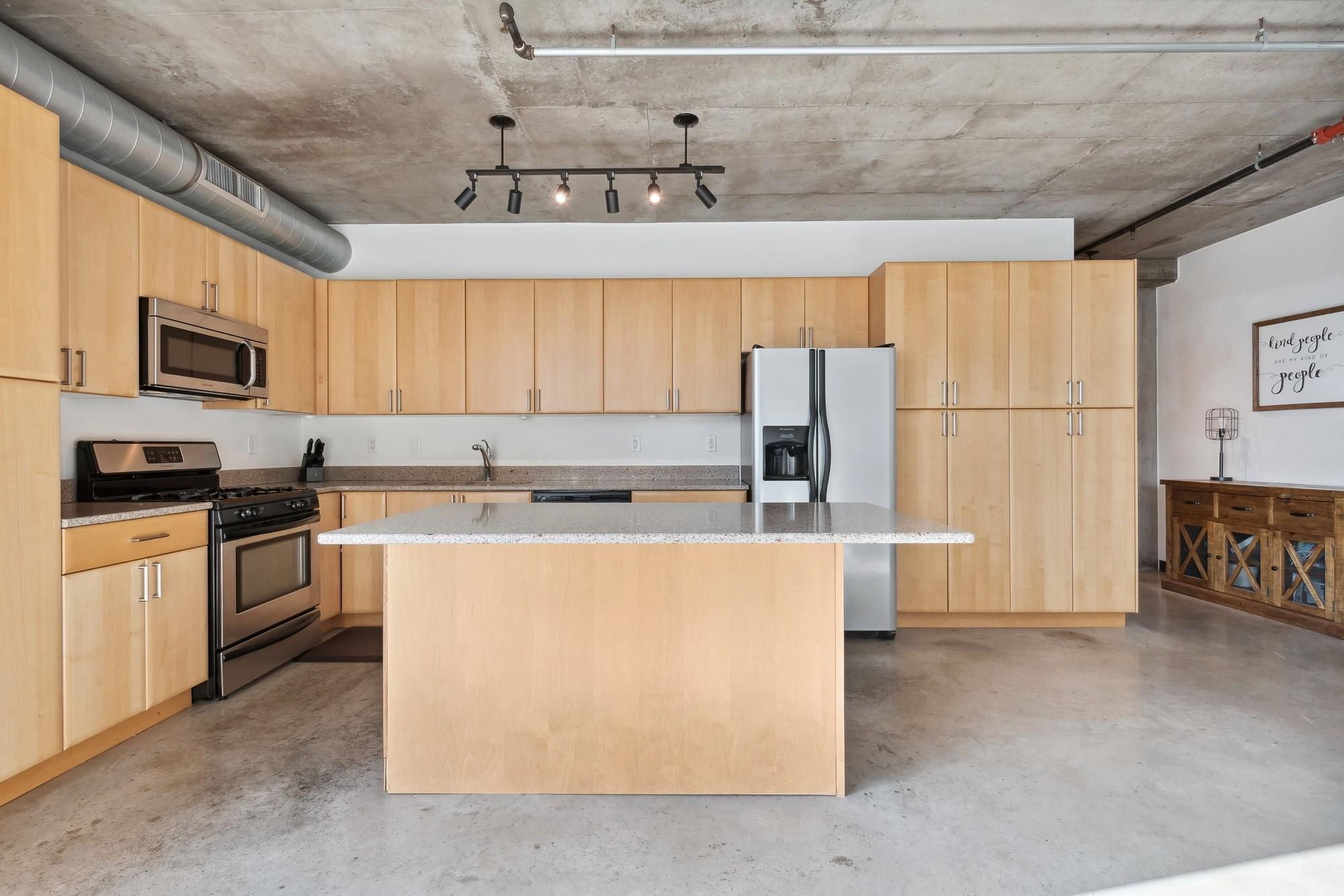 730 N 4th Street Unit: 302