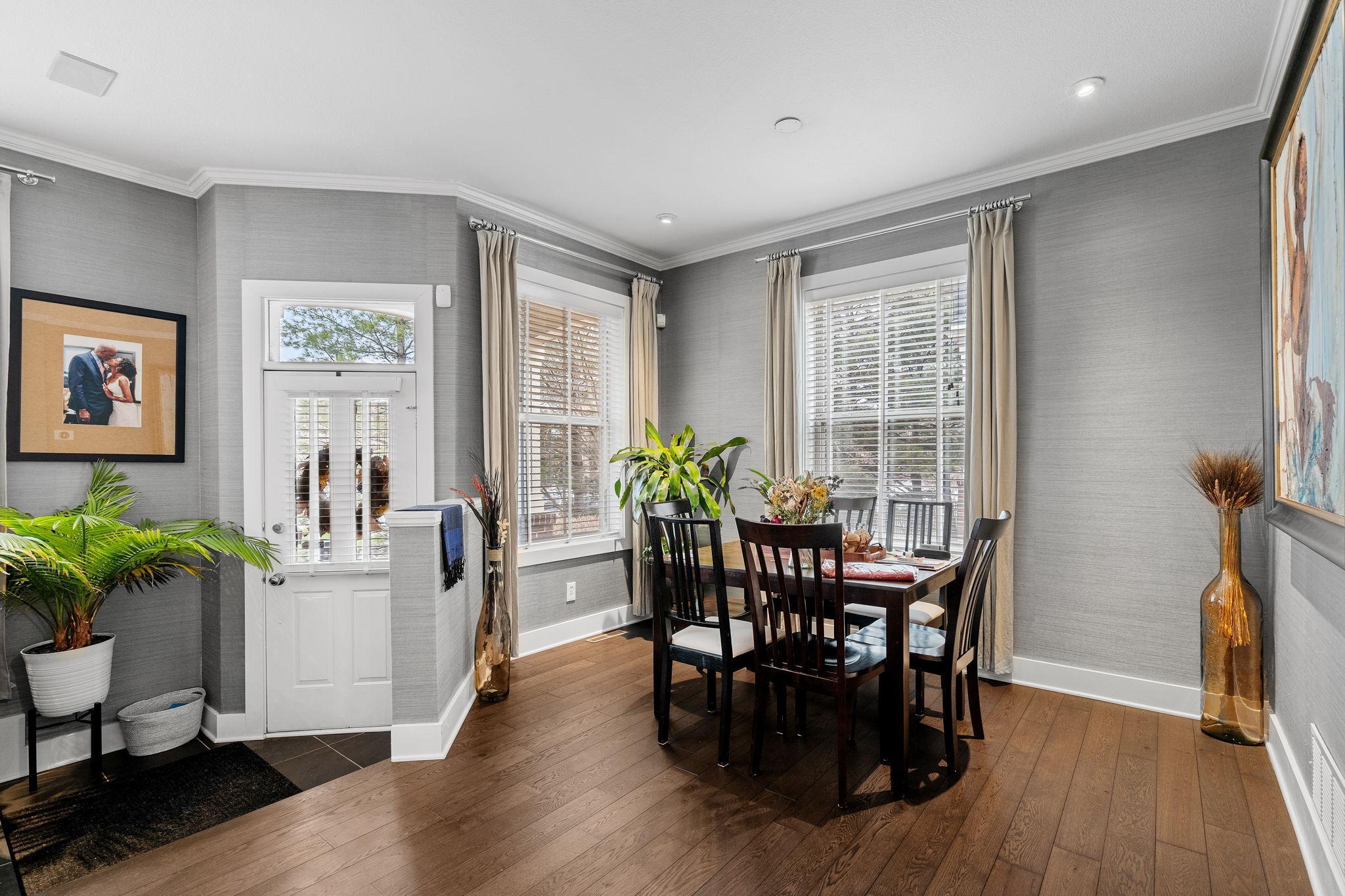 53 4th Avenue N Unit: 104