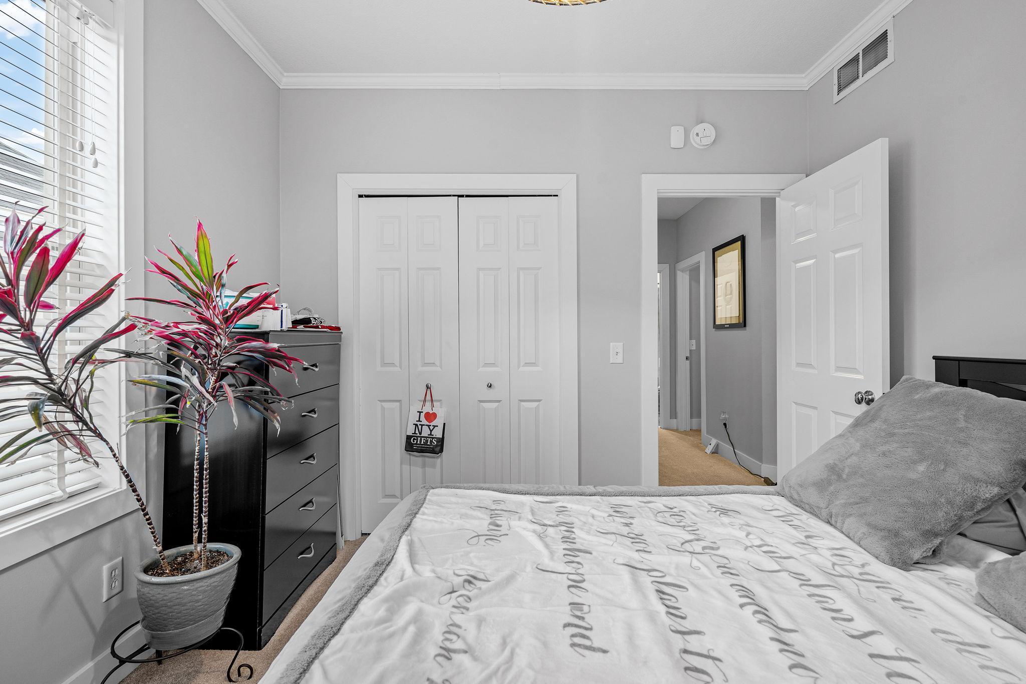 53 4th Avenue N Unit: 104