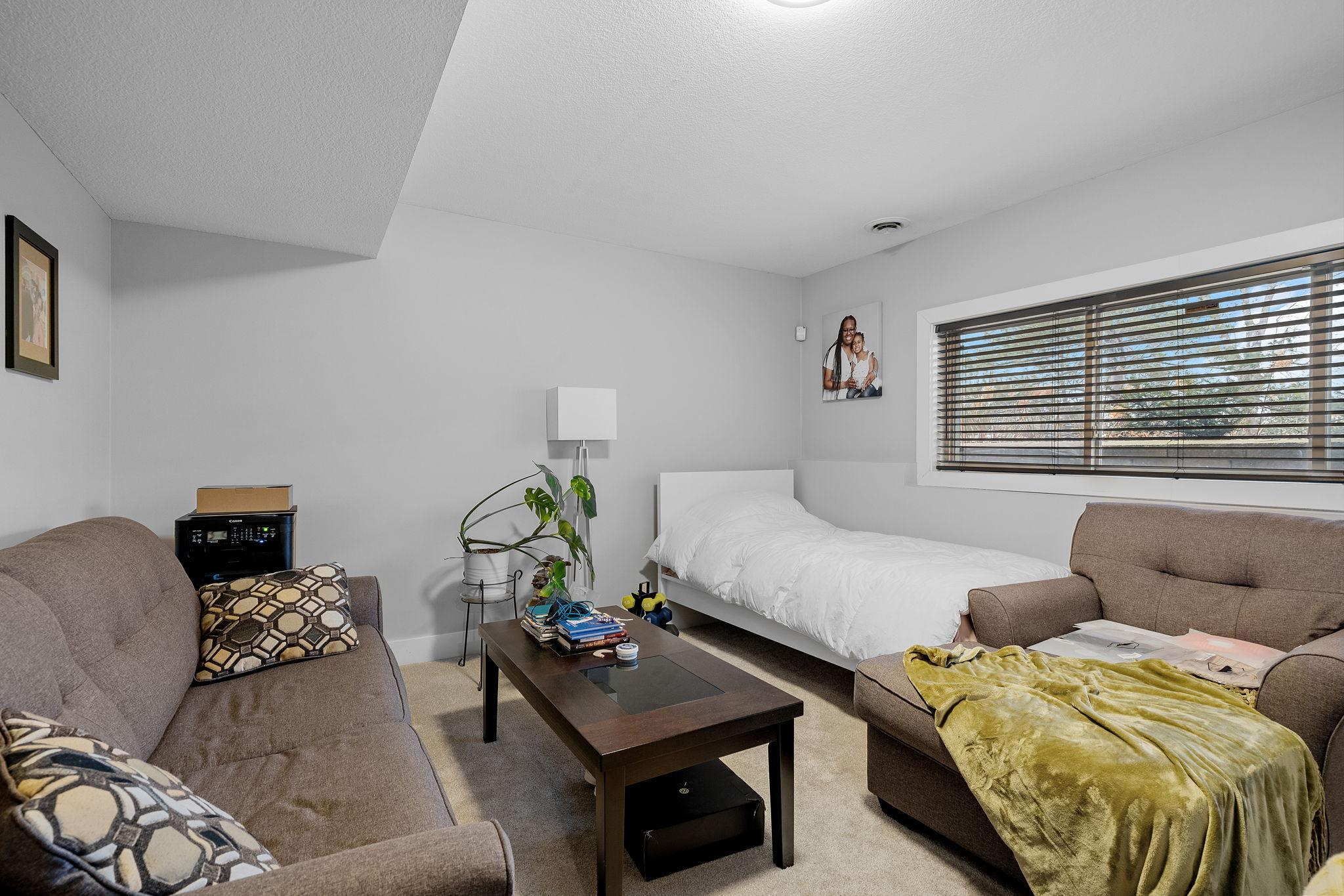 53 4th Avenue N Unit: 104