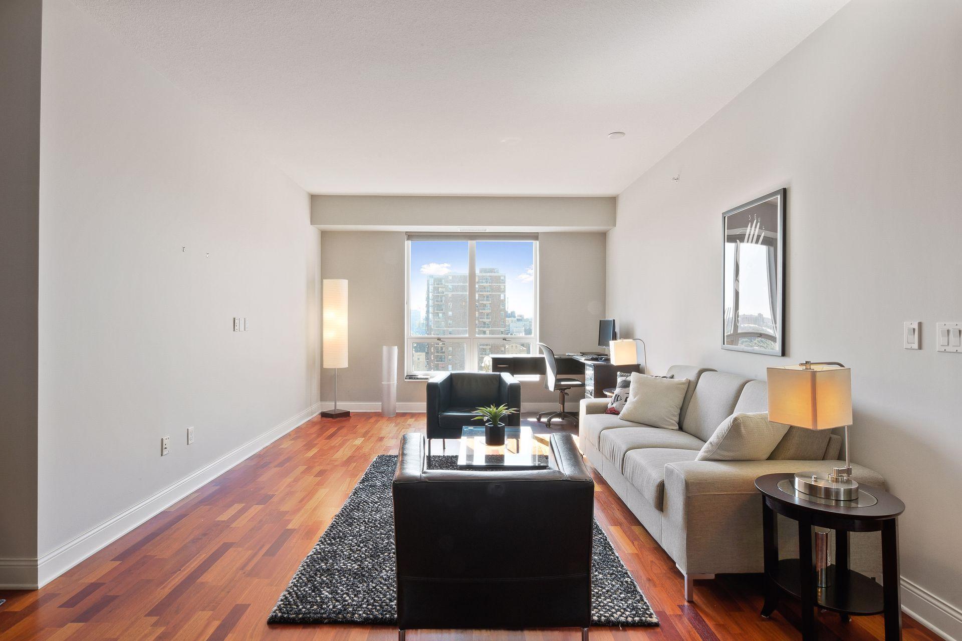 100 3rd Avenue S Unit: 1101