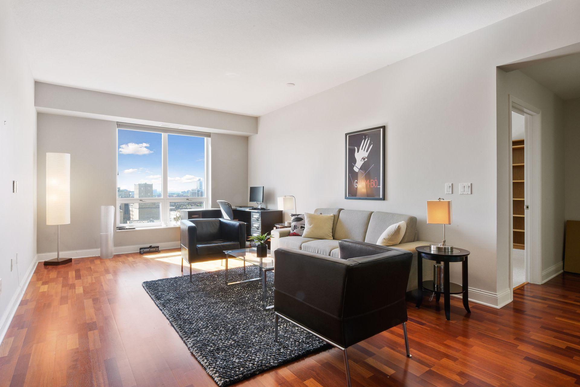 100 3rd Avenue S Unit: 1101