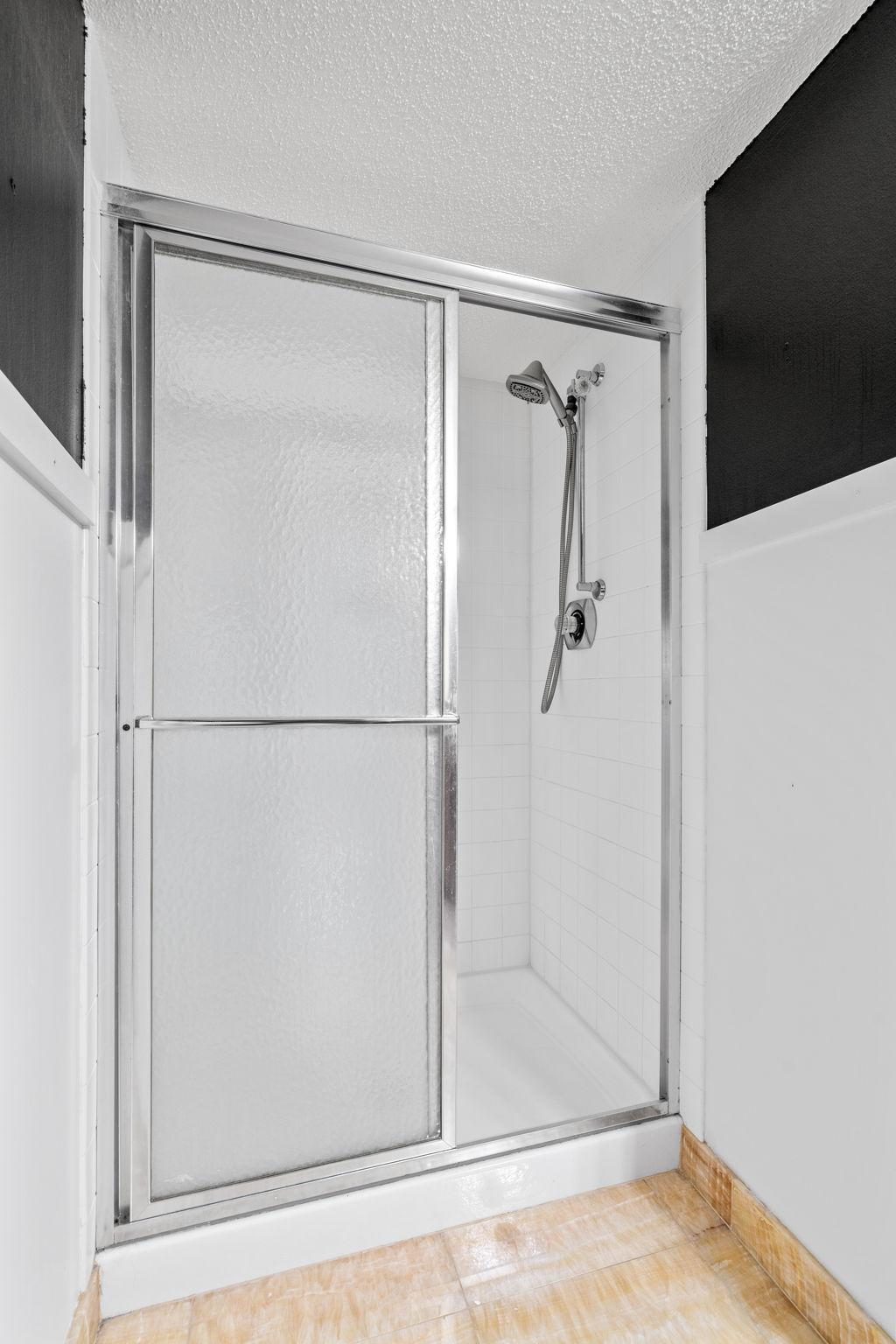 110 1st Avenue NE Unit: F906