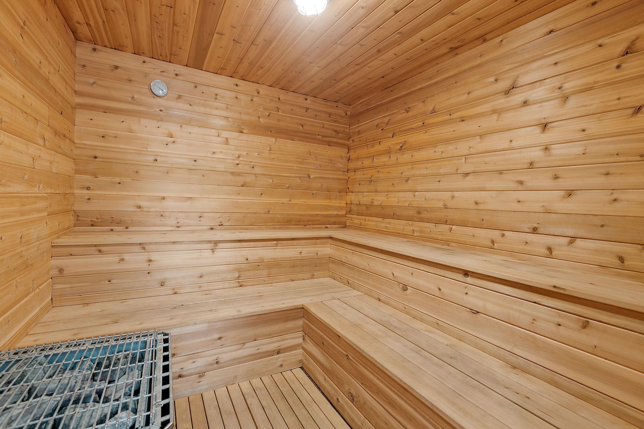 110 1st Avenue NE Unit: F906