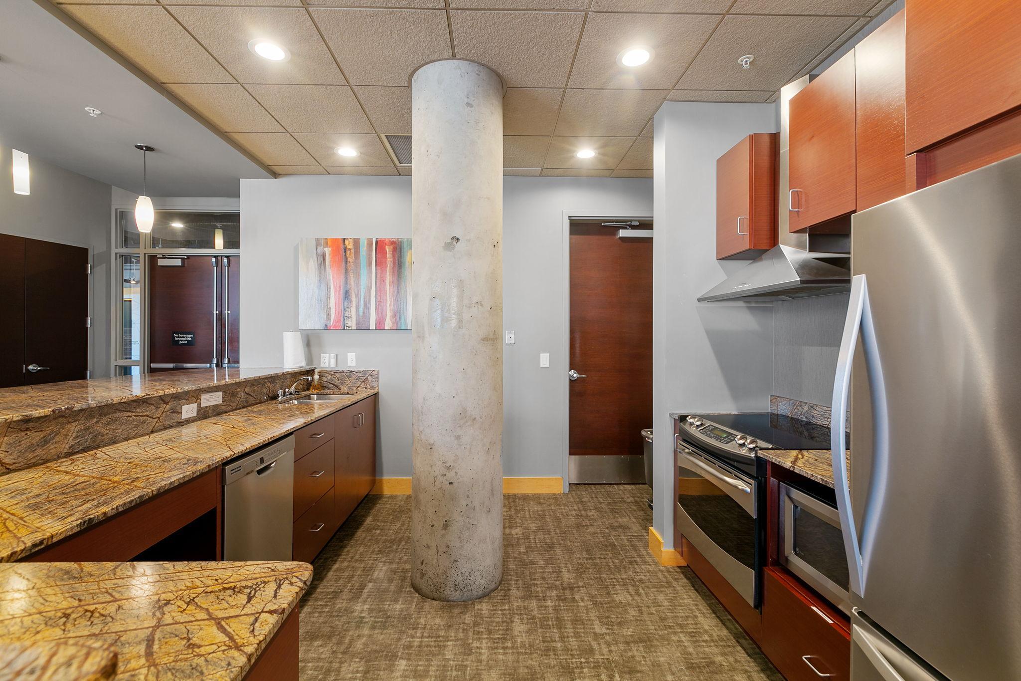 150 2nd Street NE Unit: B613