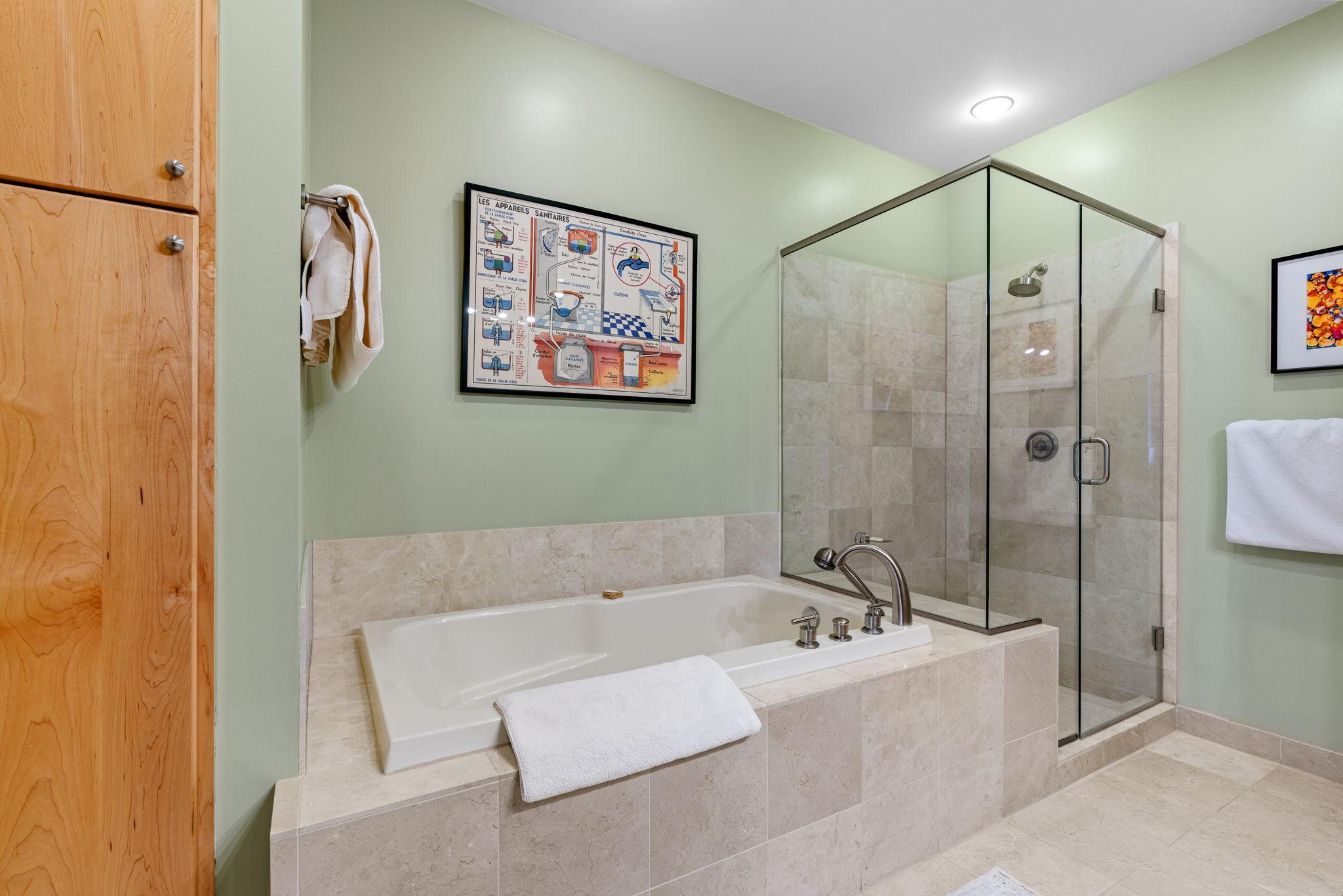 150 2nd Street NE Unit: B613