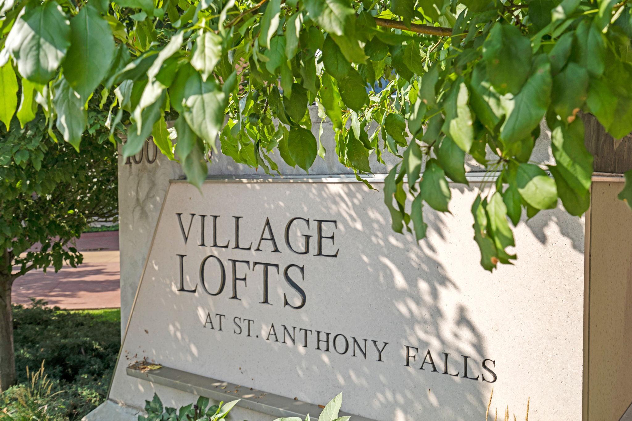 150 2nd Street NE Unit: B613