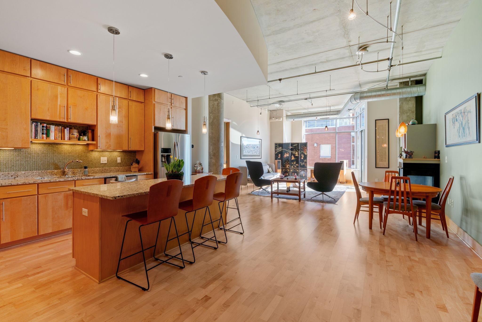 150 2nd Street NE Unit: B613