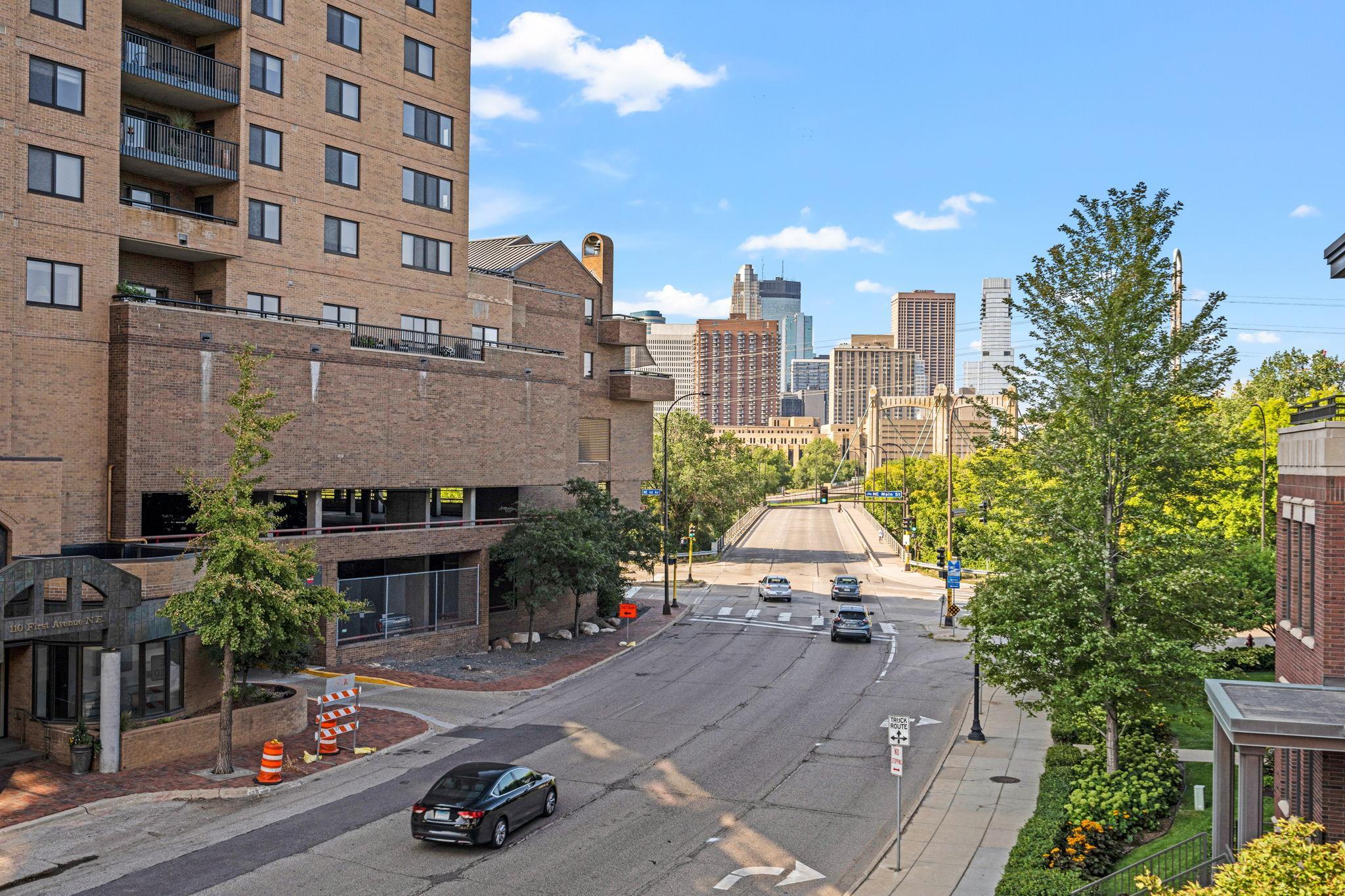 150 2nd Street NE Unit: B613