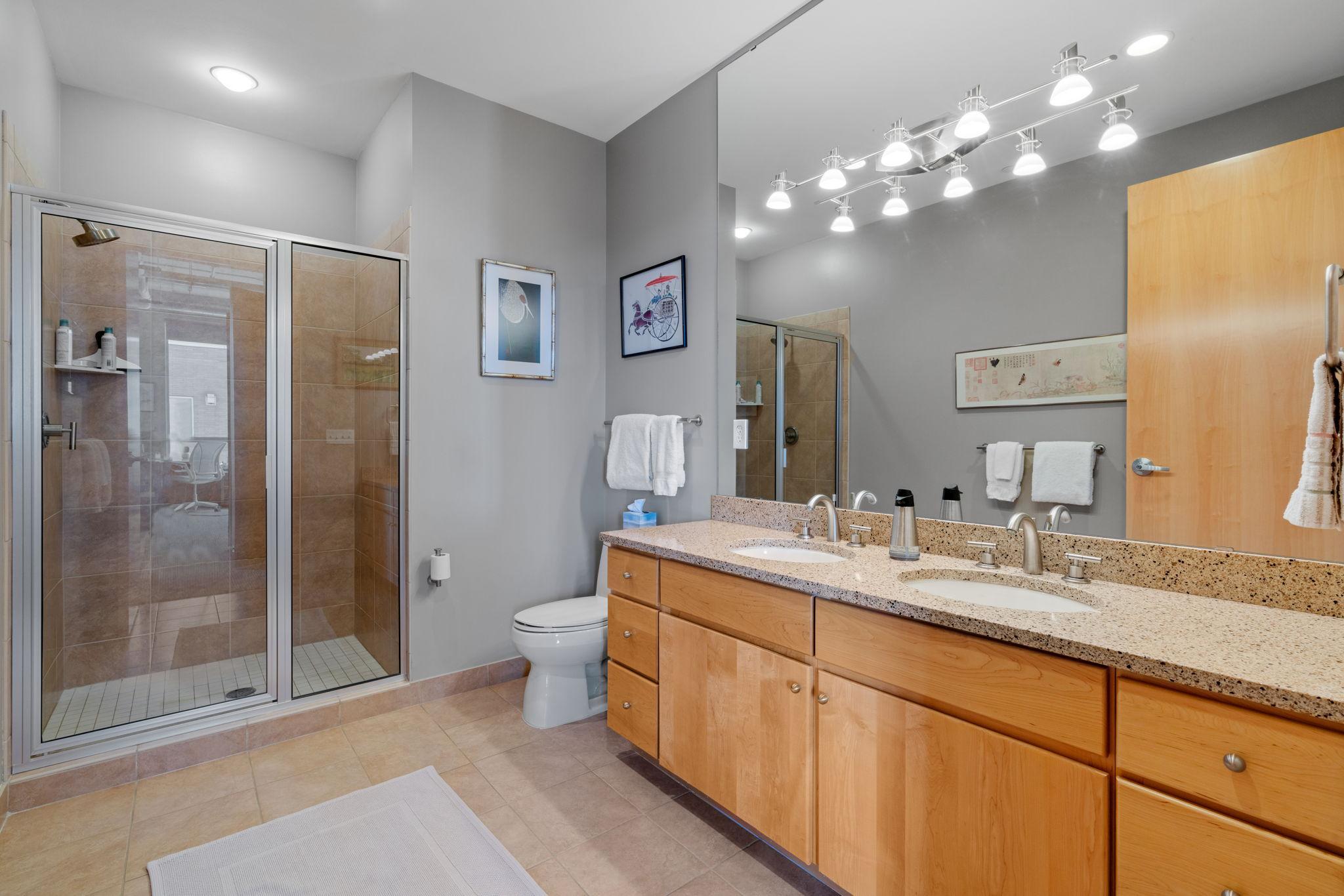 150 2nd Street NE Unit: B613