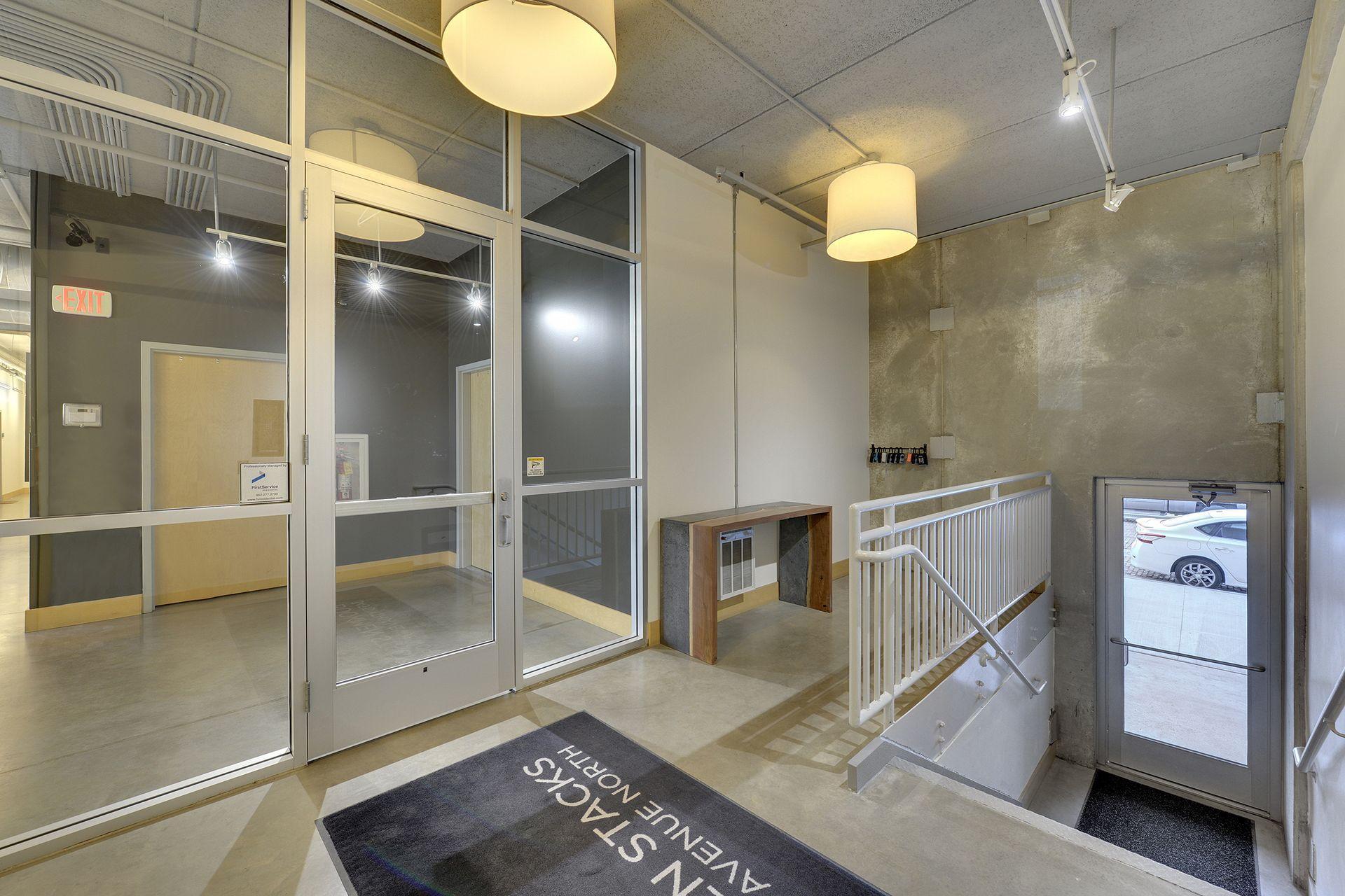 345 6th Avenue N Unit: 701