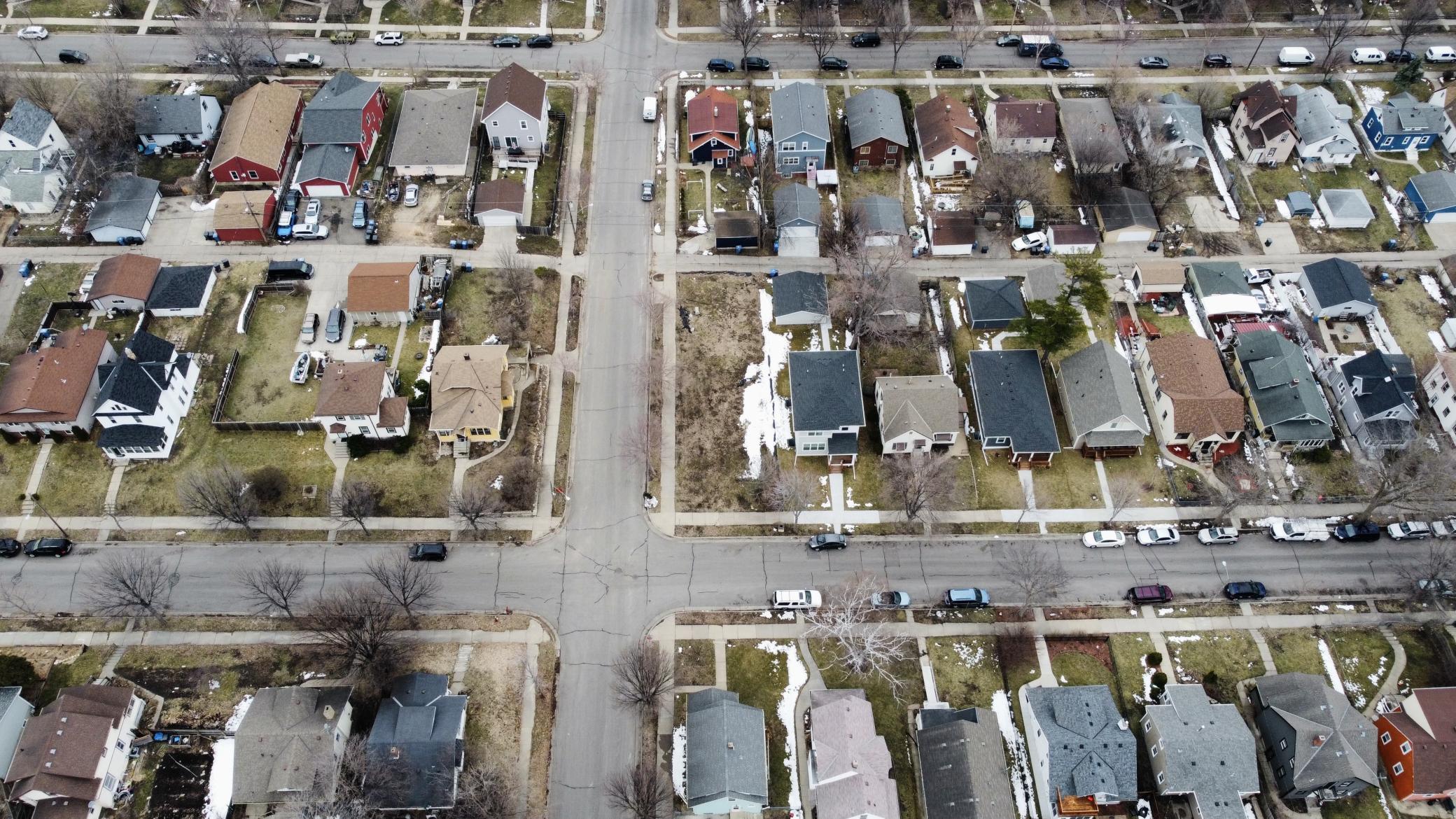 2030 Sheridan Avenue N