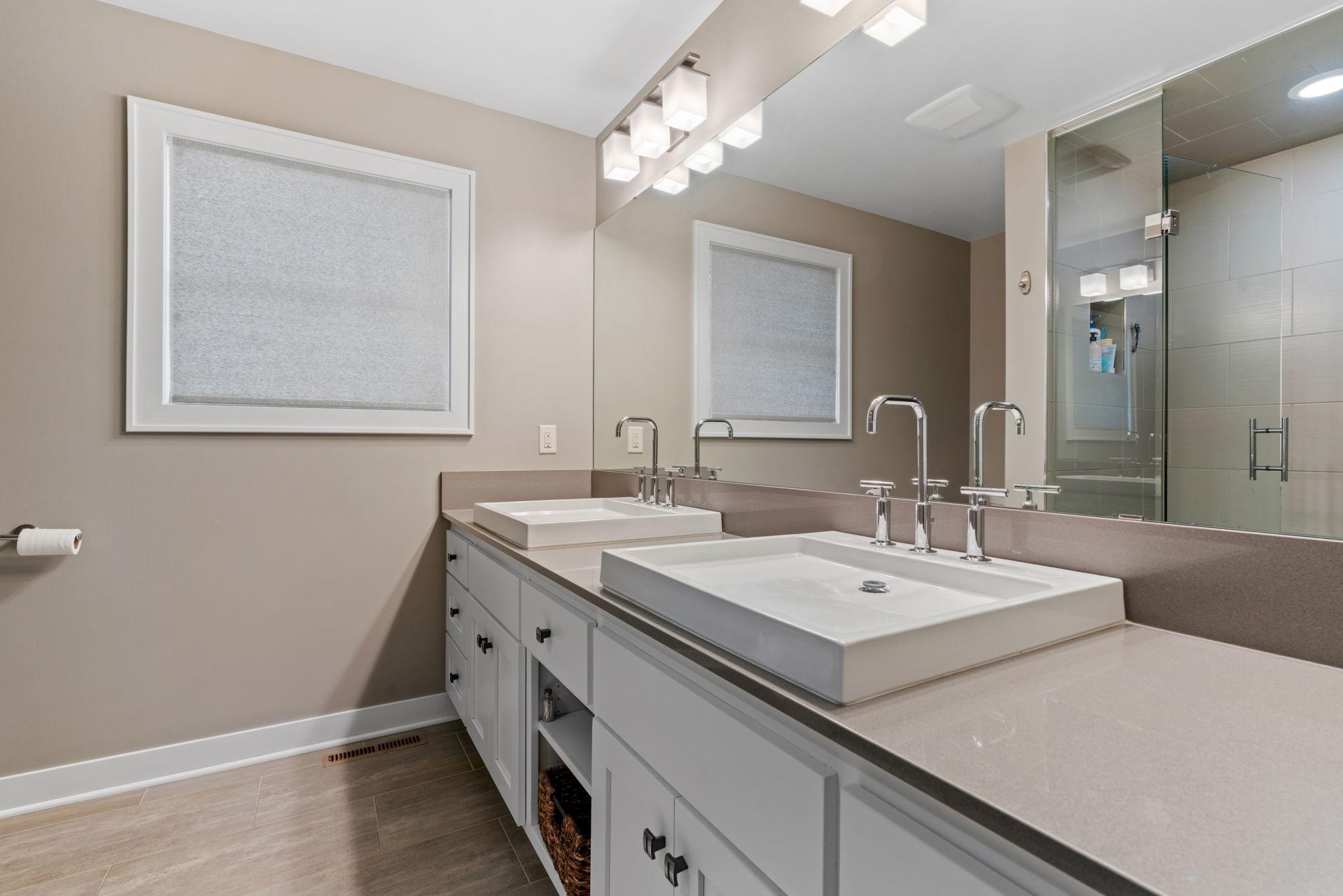 4717 Chowen Avenue S