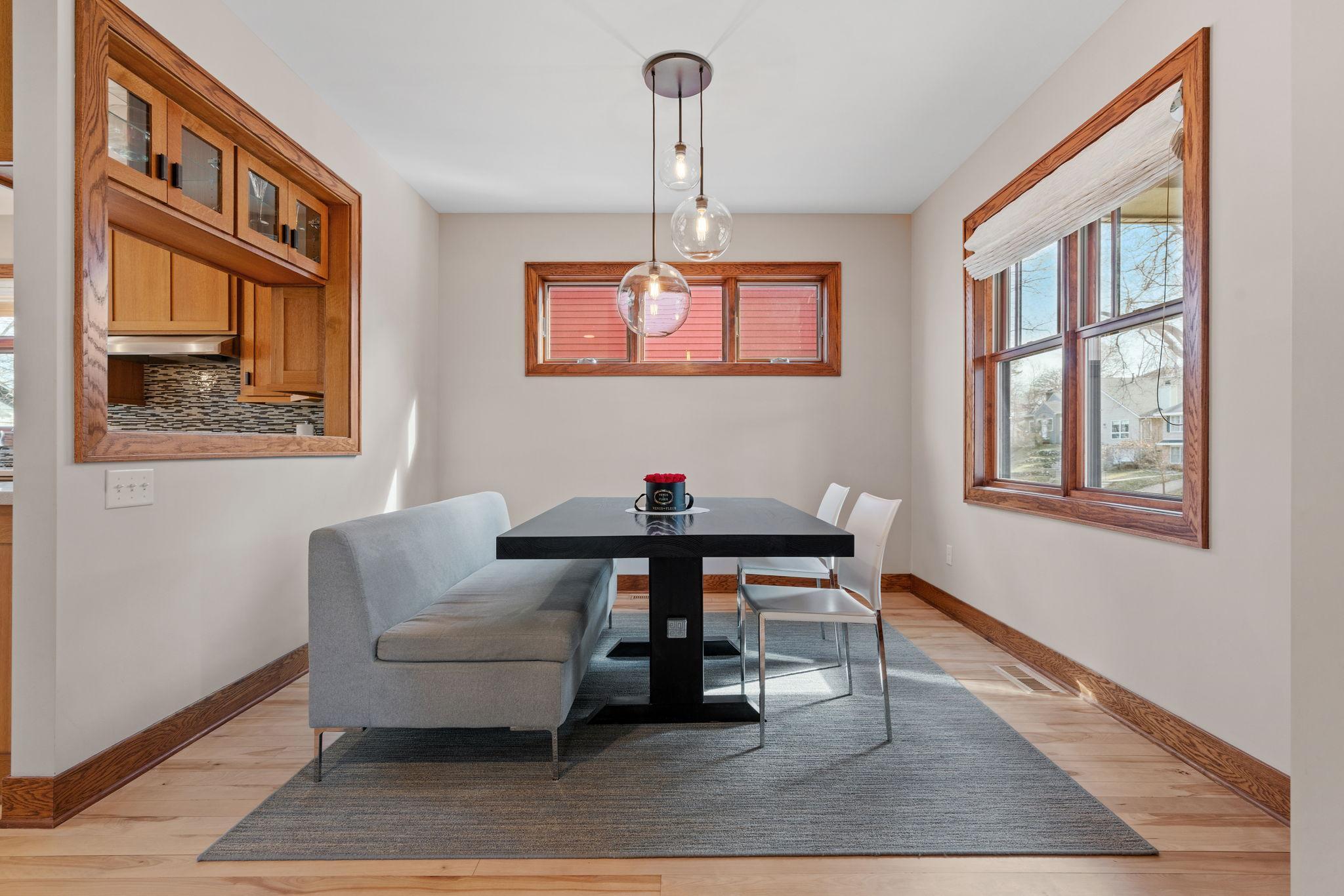 4717 Chowen Avenue S