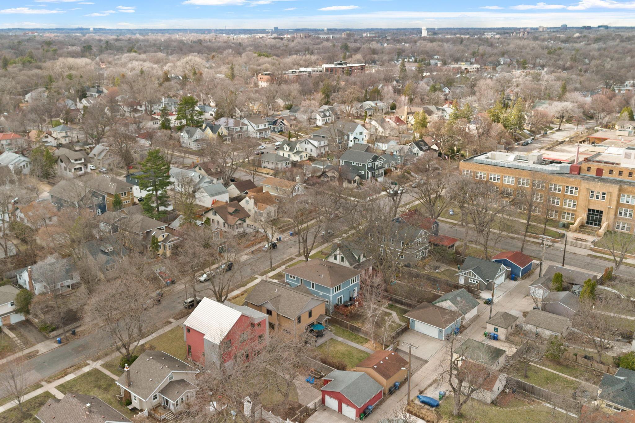 4717 Chowen Avenue S