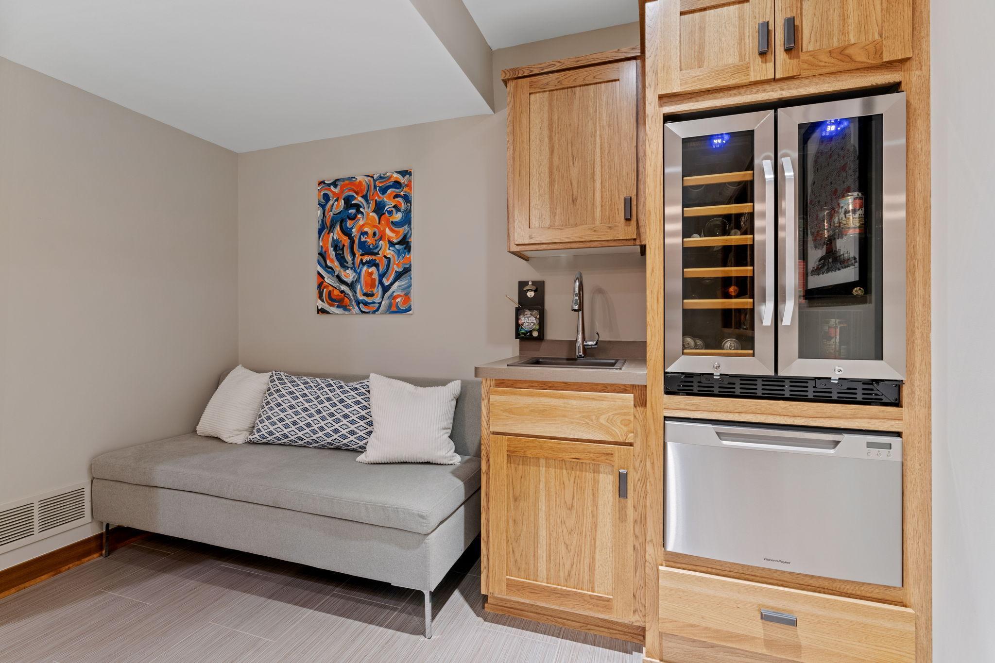 4717 Chowen Avenue S