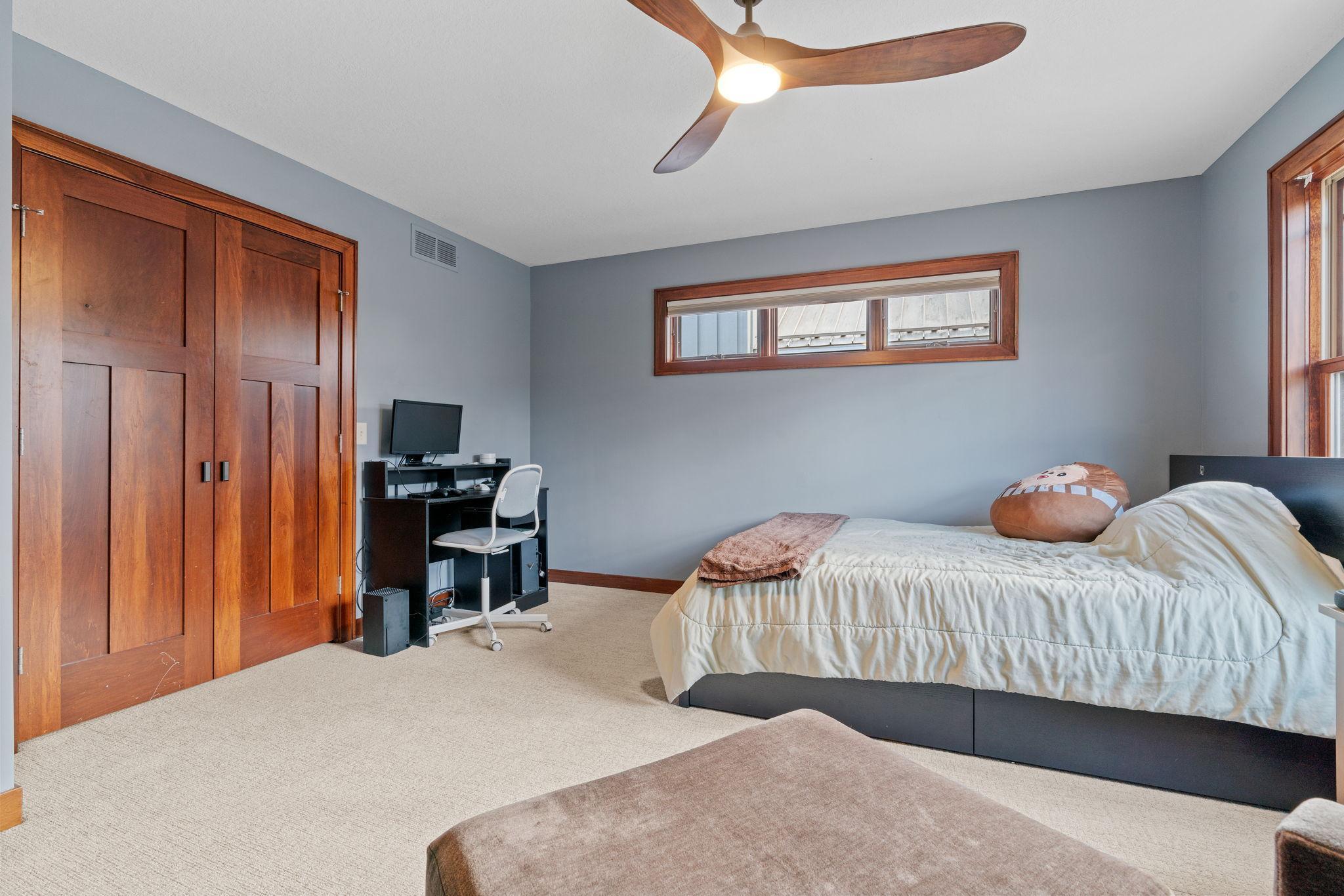 4717 Chowen Avenue S