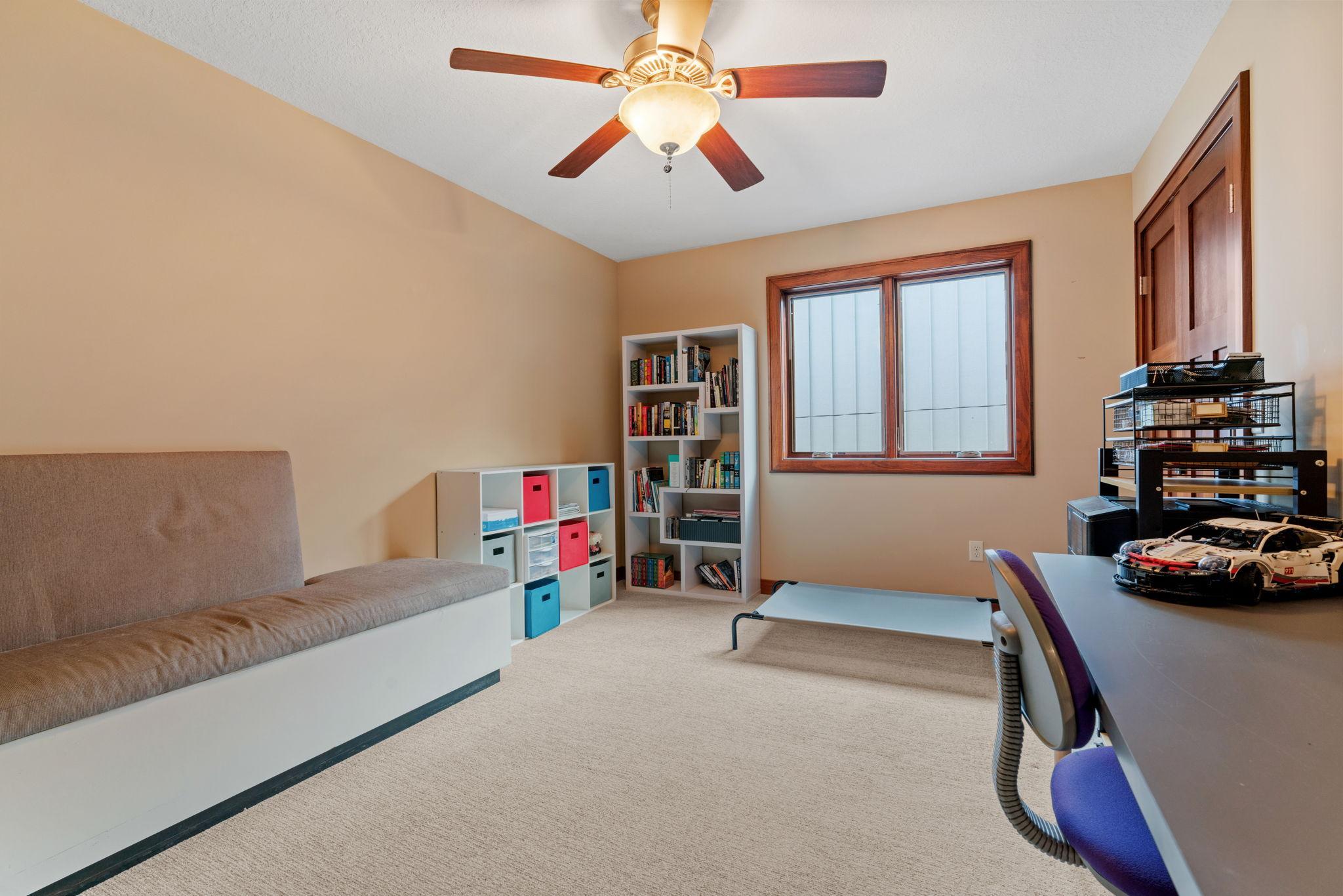 4717 Chowen Avenue S