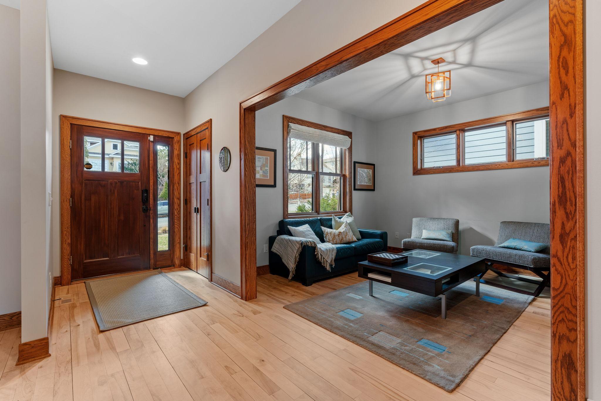 4717 Chowen Avenue S