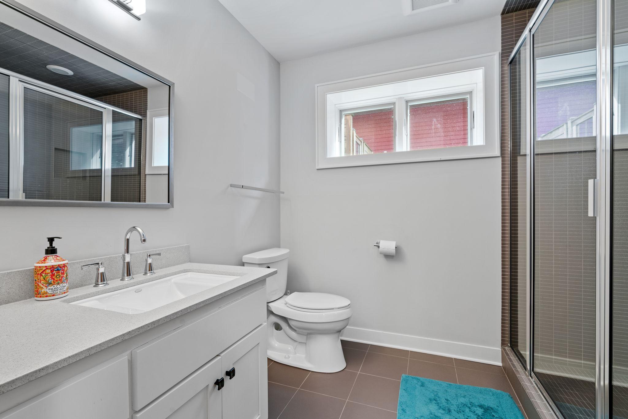 4717 Chowen Avenue S