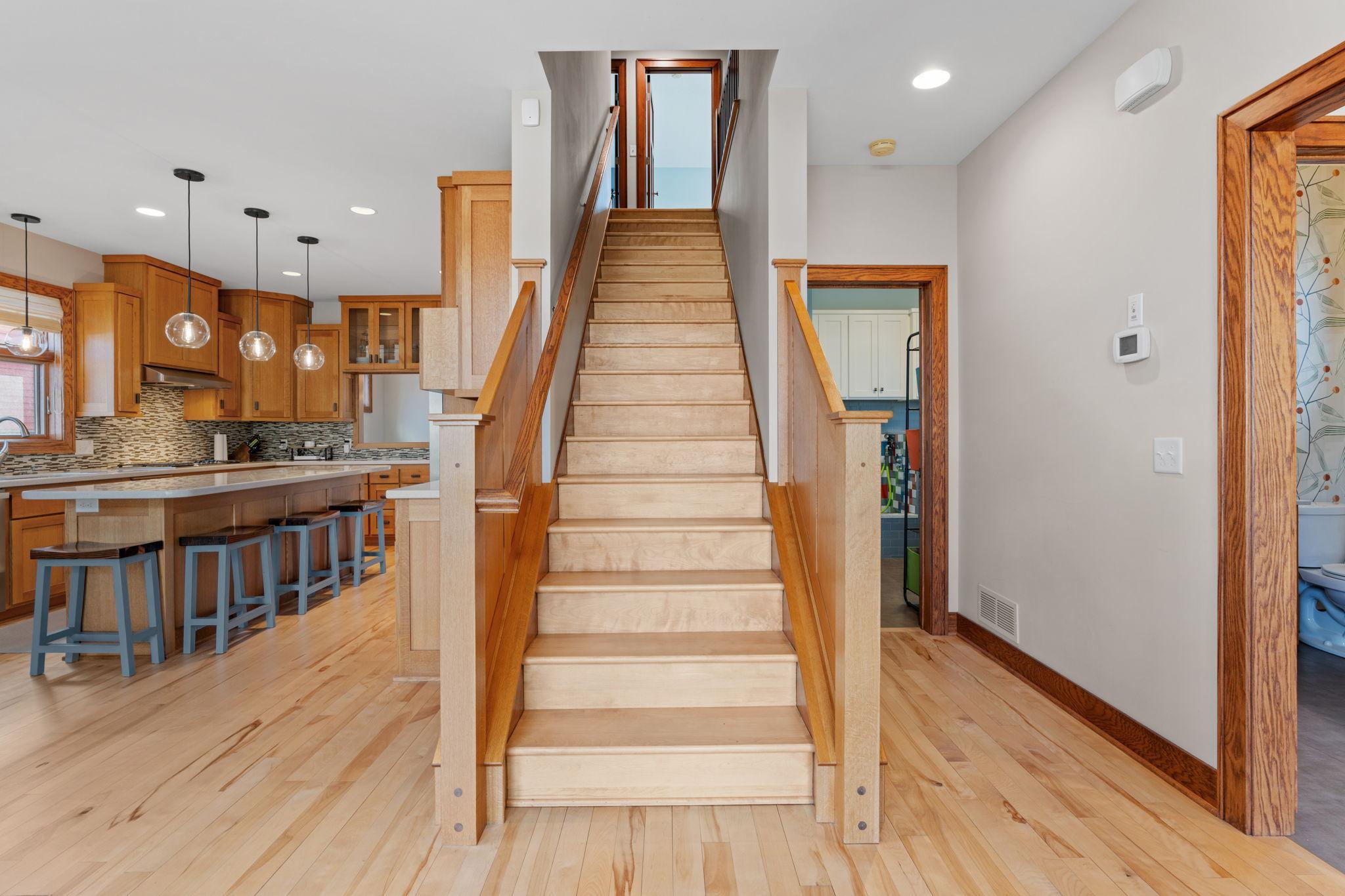 4717 Chowen Avenue S