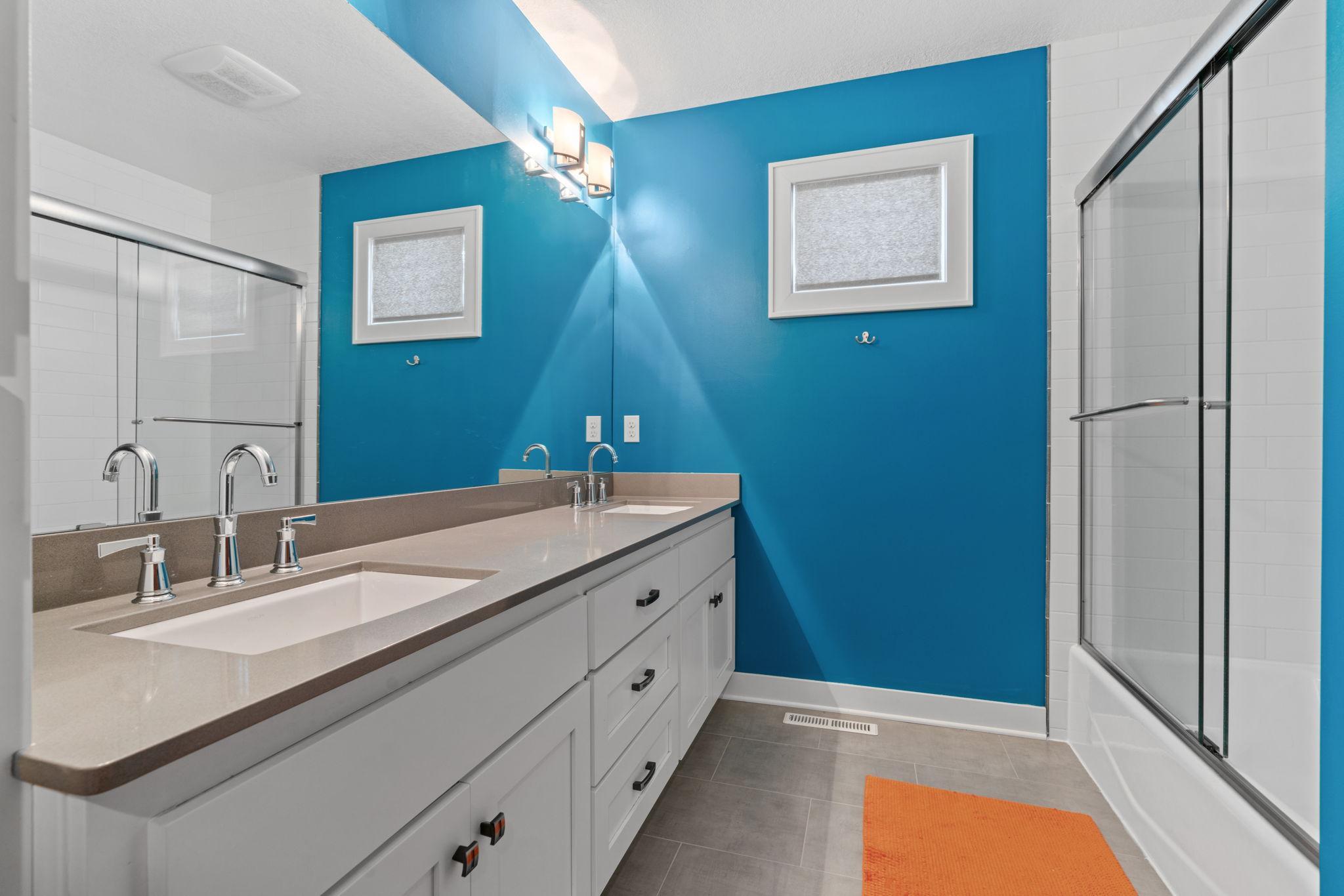 4717 Chowen Avenue S