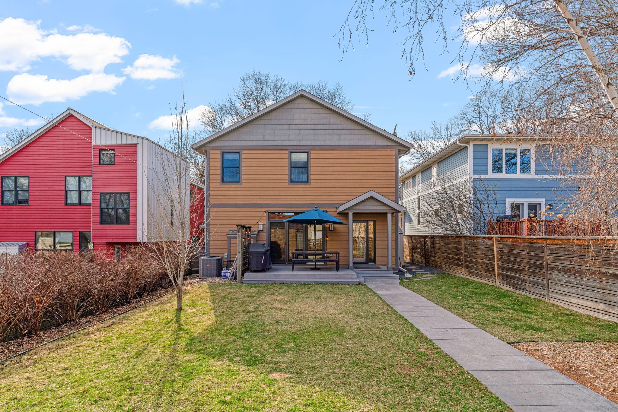 4717 Chowen Avenue S