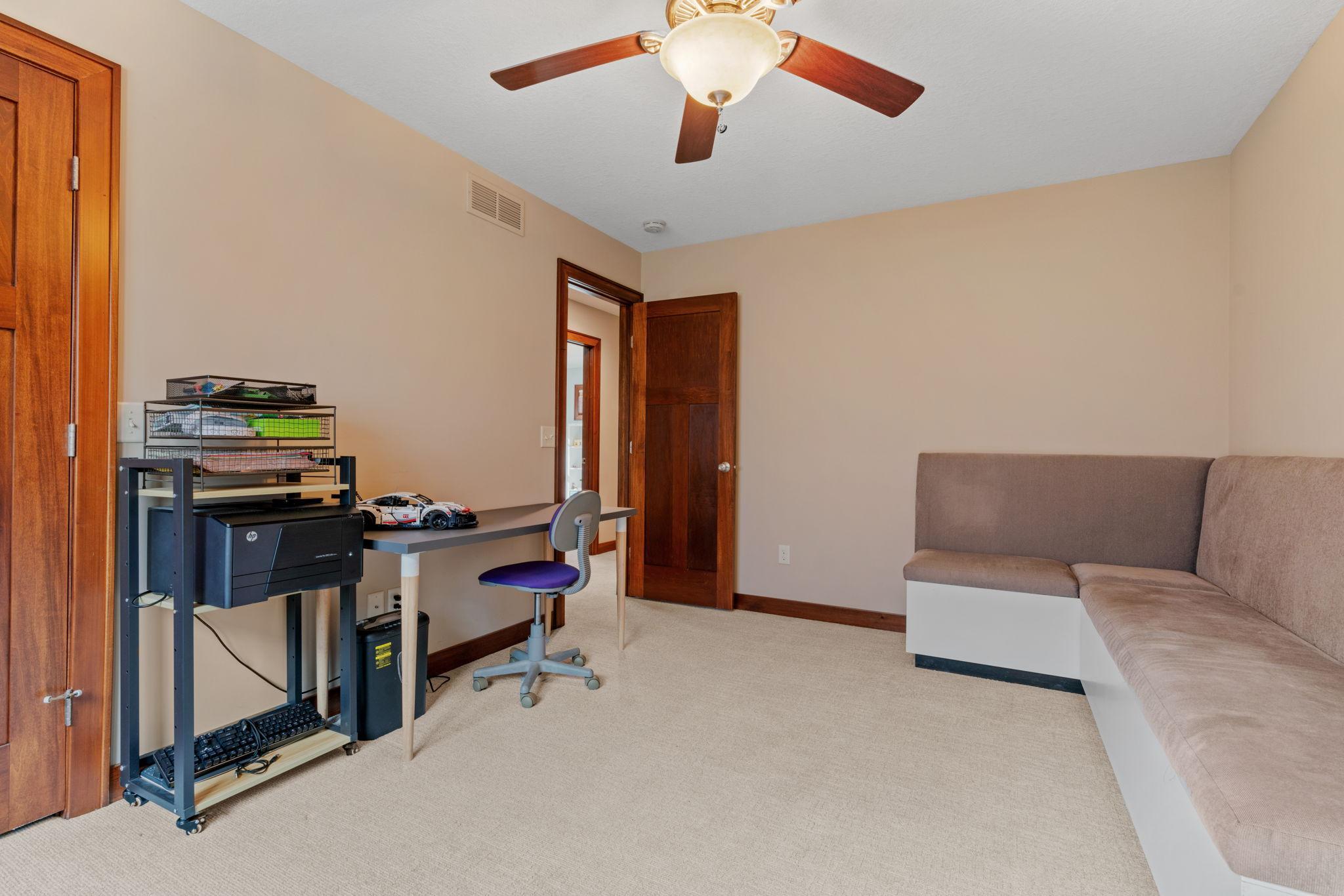 4717 Chowen Avenue S