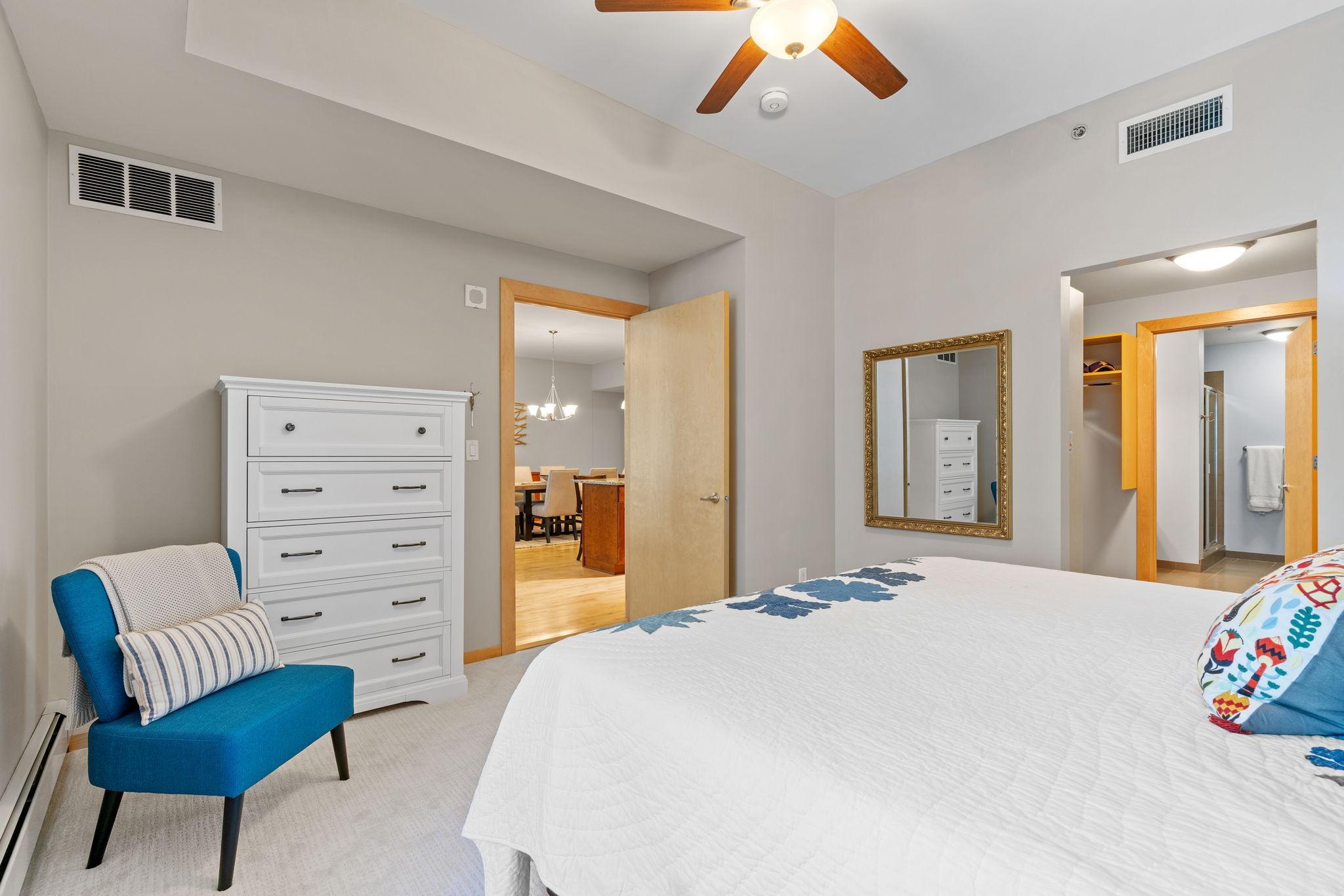 215 10th Avenue S Unit: 616