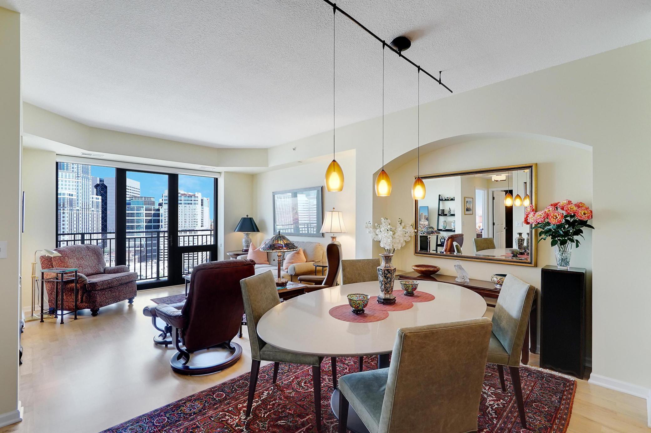 500 E Grant Street Unit: 1709